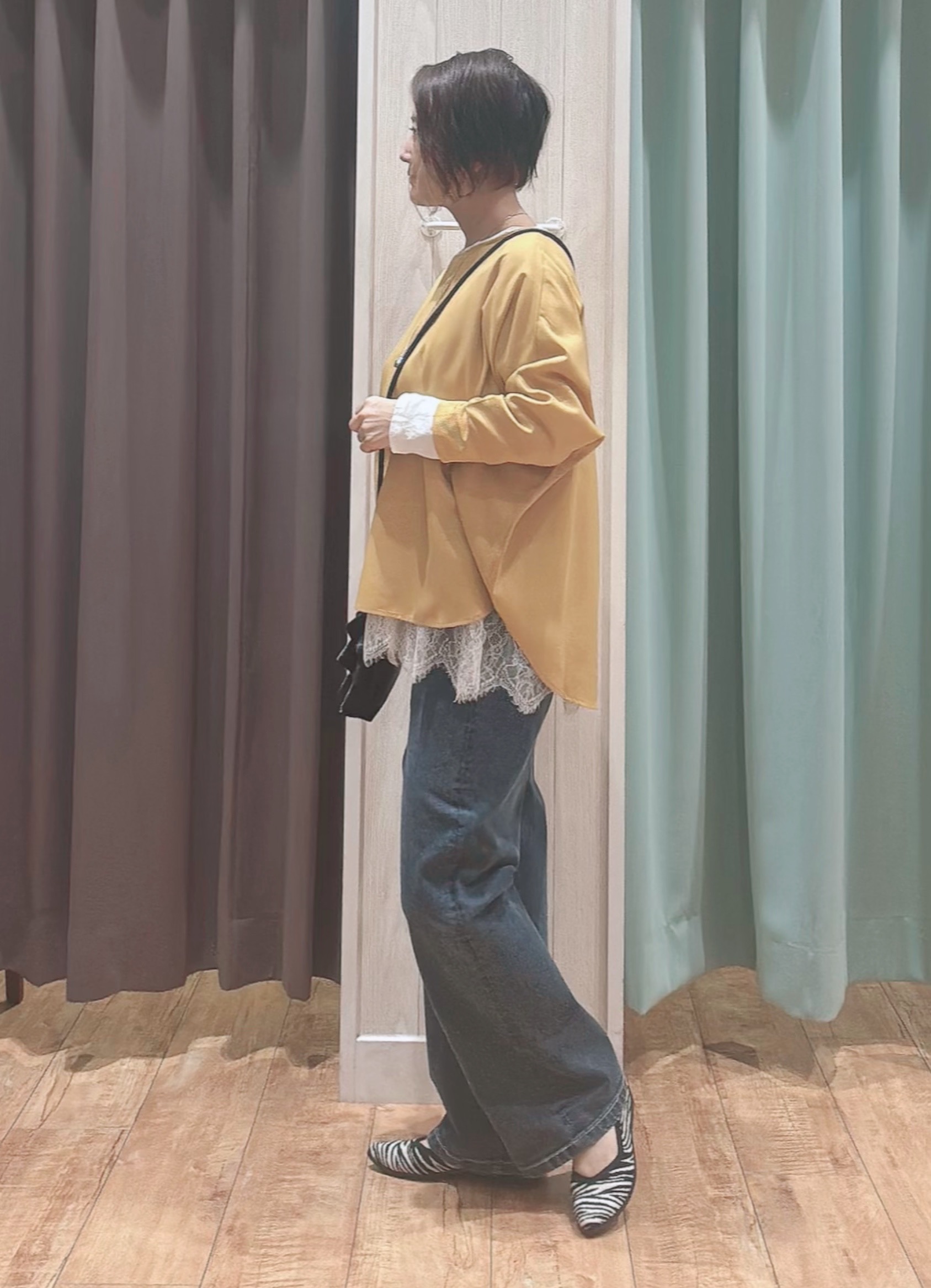 aaamiさんの「SHOO･LA･RUE｜【着丈選べる/洗濯後しわになりにくい】インせず着られる ドルマンブラウス」を使ったコーディネート