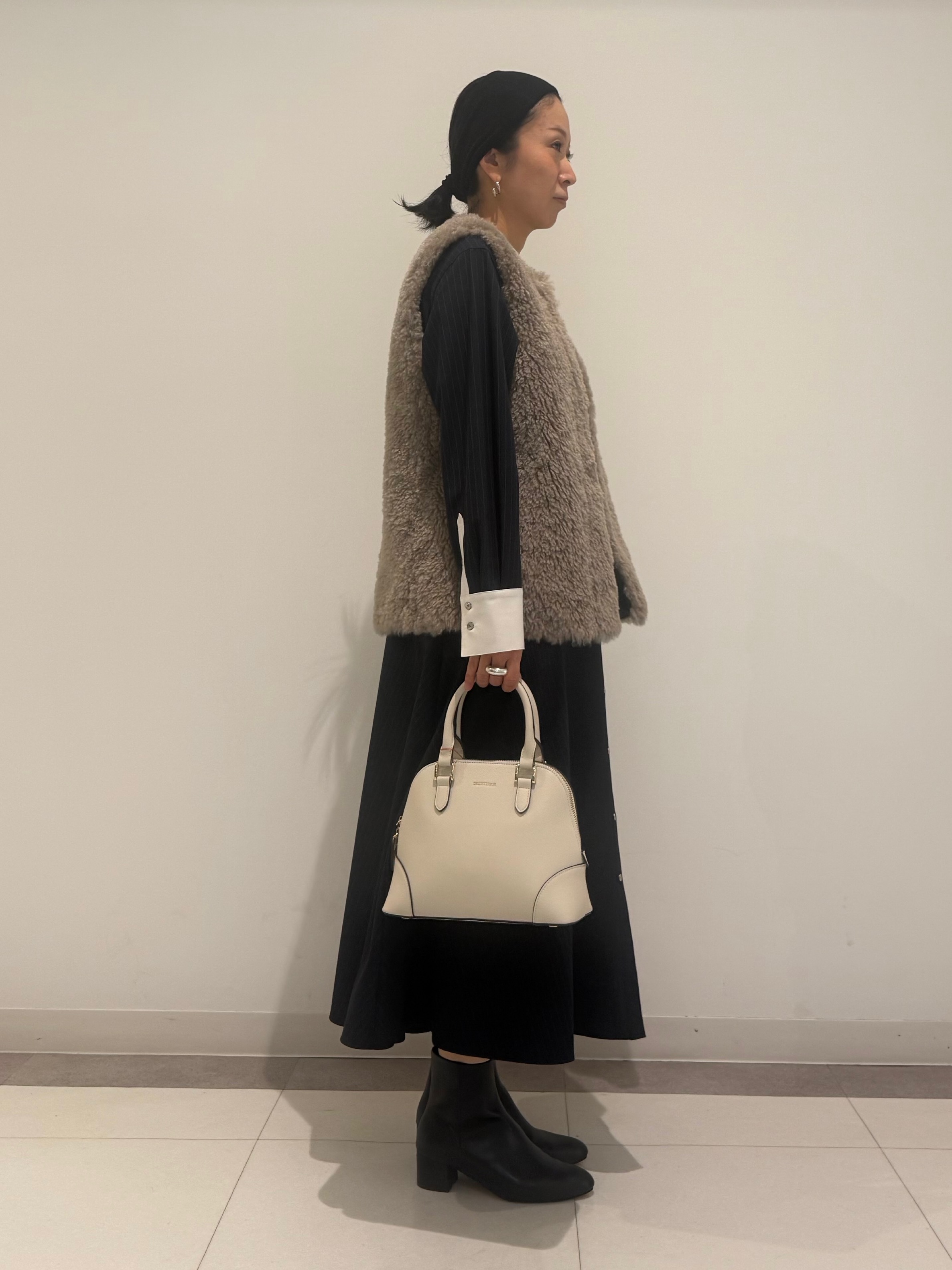 MIYAKAWAさんの「DRESSTERIOR｜エコファージレ」を使ったコーディネート