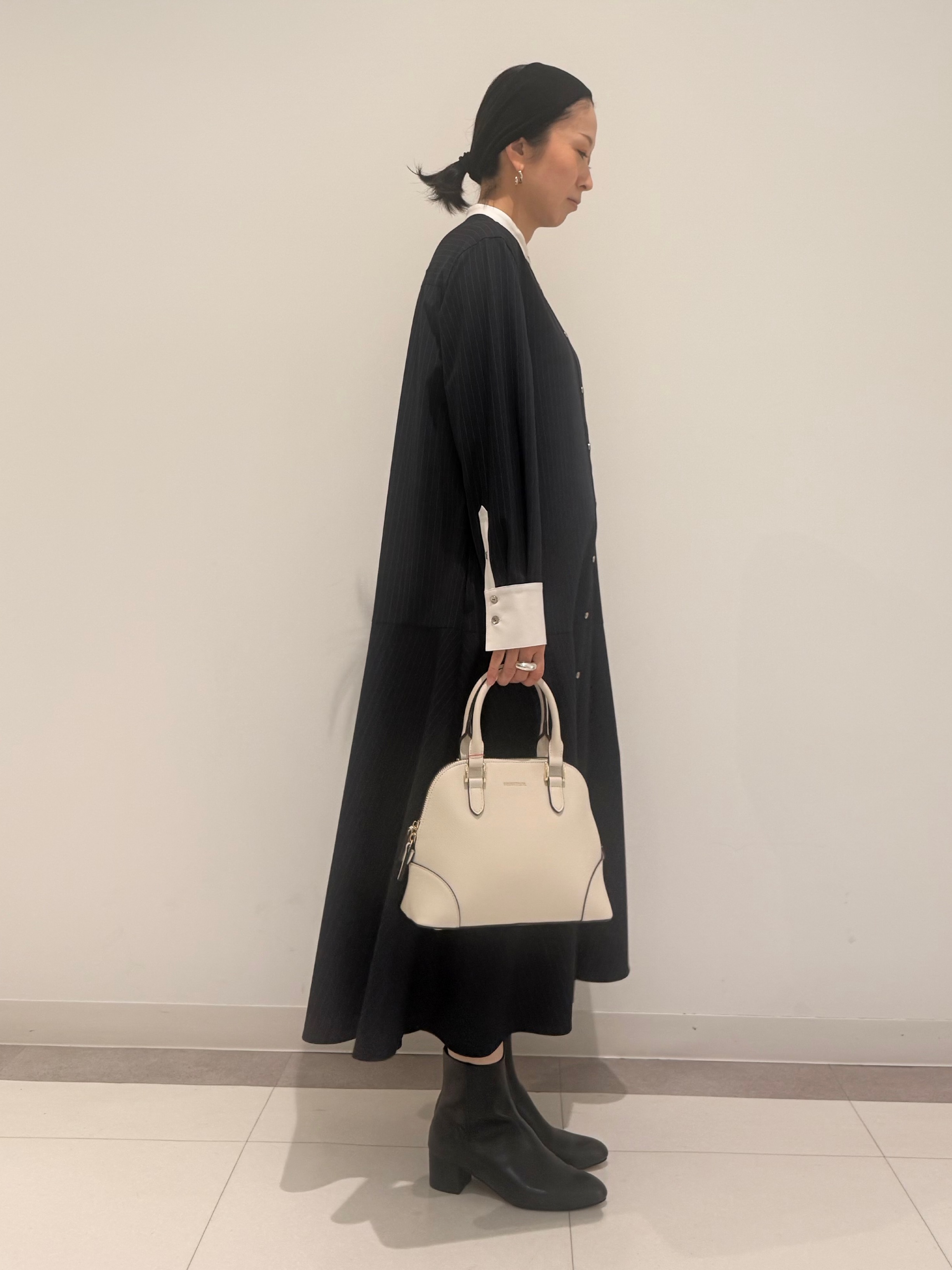 MIYAKAWAさんの「DRESSTERIOR｜ウォッシャブルストライプシャツワンピース」を使ったコーディネート