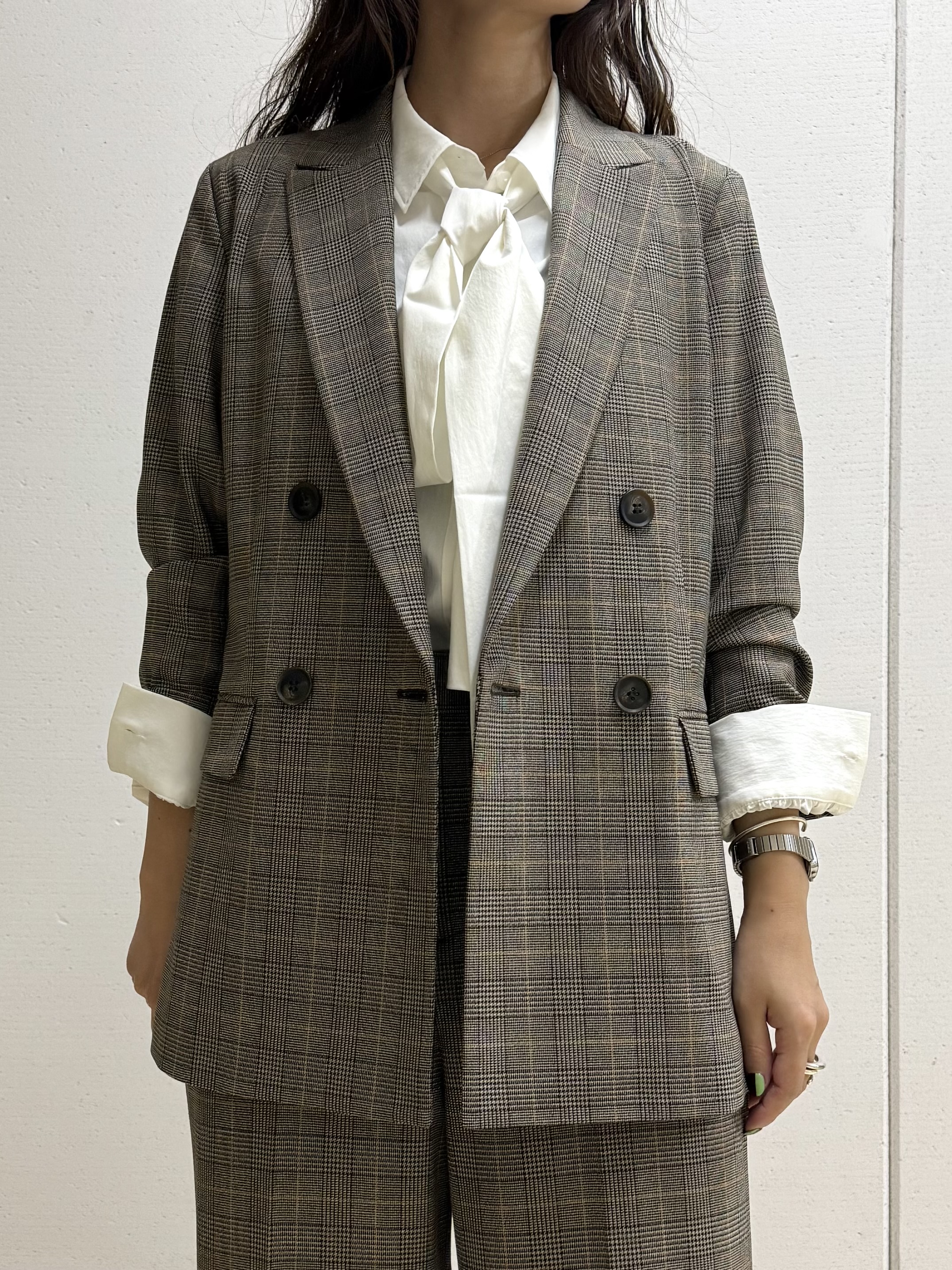 mamiさんの「INDIVI｜【洗濯機OK／ストレッチ◎】秋はじめのダブルジャケット」を使ったコーディネート