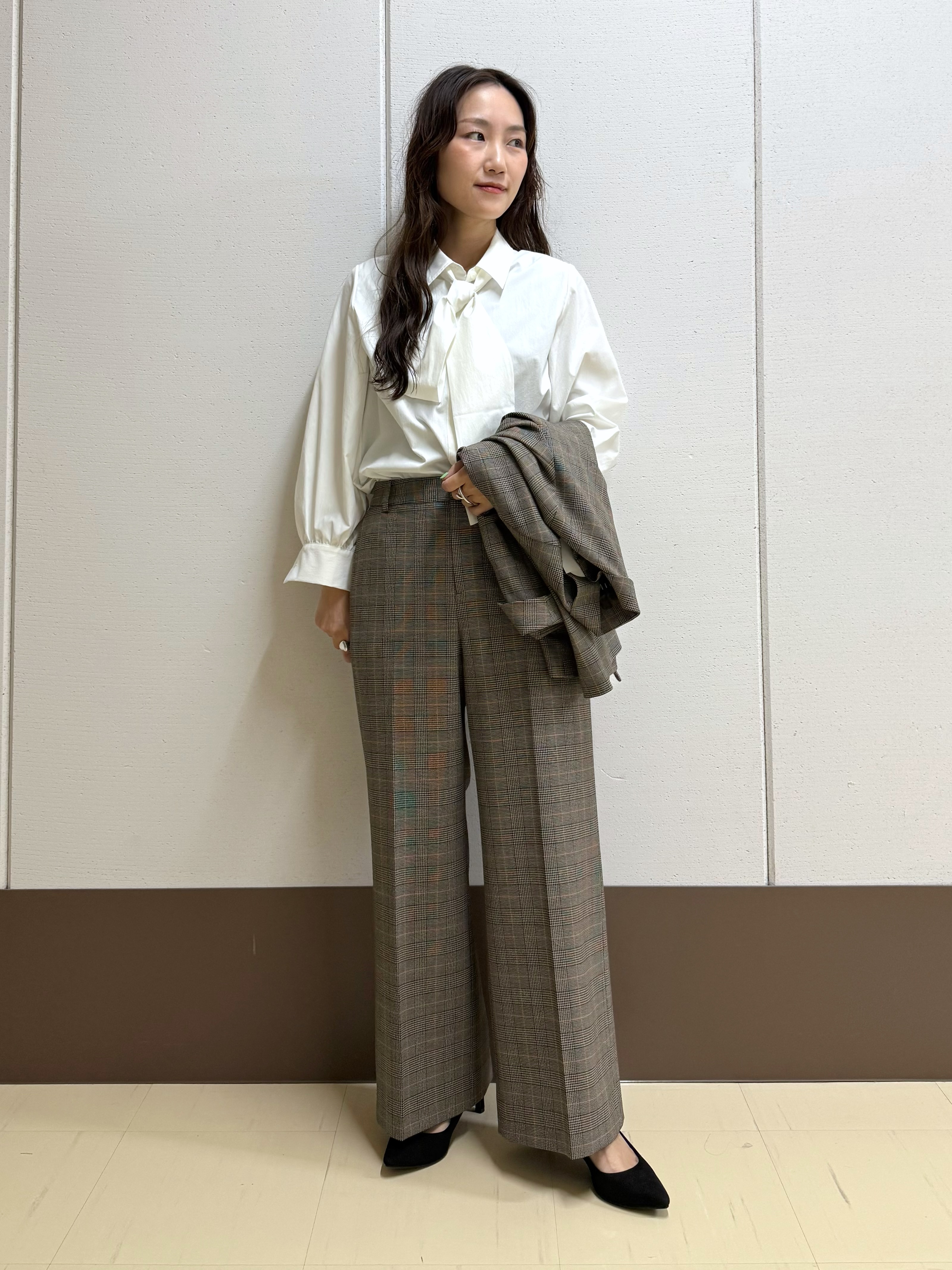 mamiさんの「INDIVI｜【洗濯機OK／ストレッチ◎】秋はじめのダブルジャケット」を使ったコーディネート