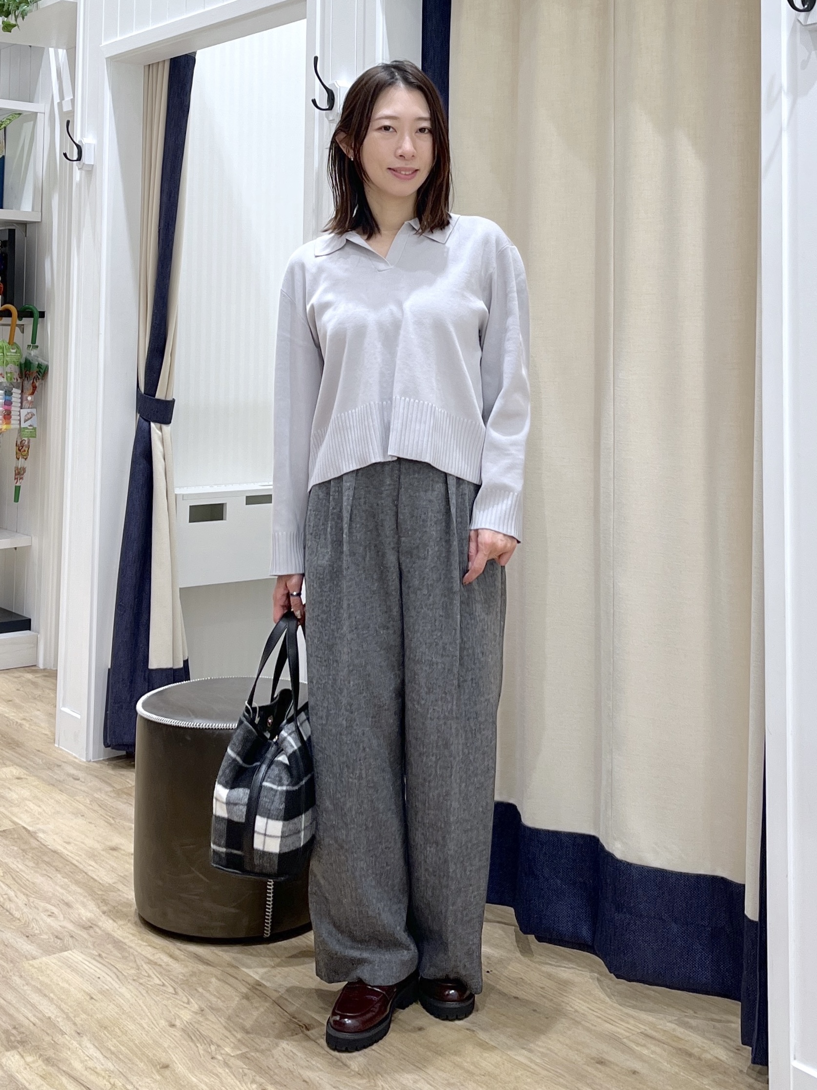 canaさんの「Dessin｜【洗濯機OK】抜け感スキッパーポロニット」を使ったコーディネート
