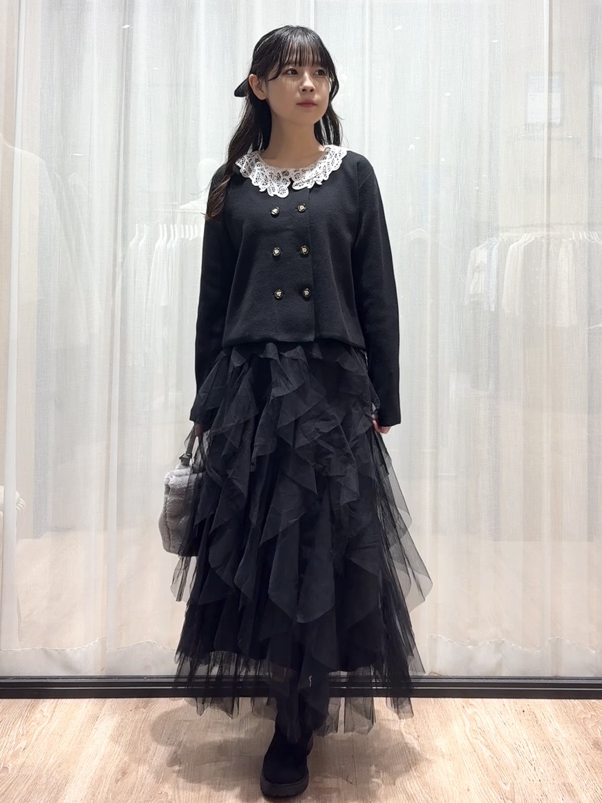 ぞうげさんの「OPAQUE.CLIP｜【2WAYで着回せる】レース衿ショートカーディガン《洗濯機OK》」を使ったコーディネート