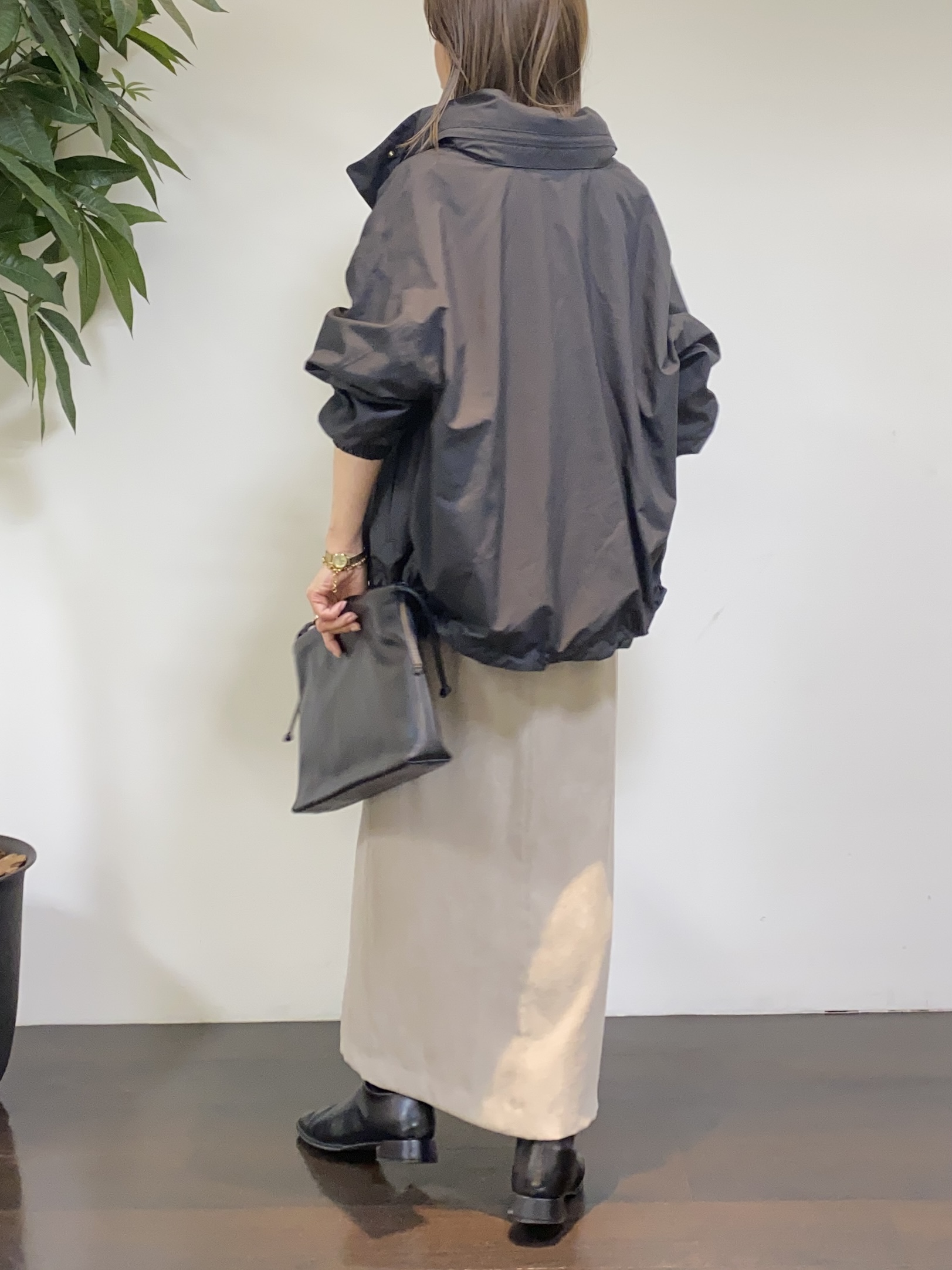 tomoさんの「UNTITLED｜【撥水/秋羽織り/2way】タフタマウンテンパーカー」を使ったコーディネート