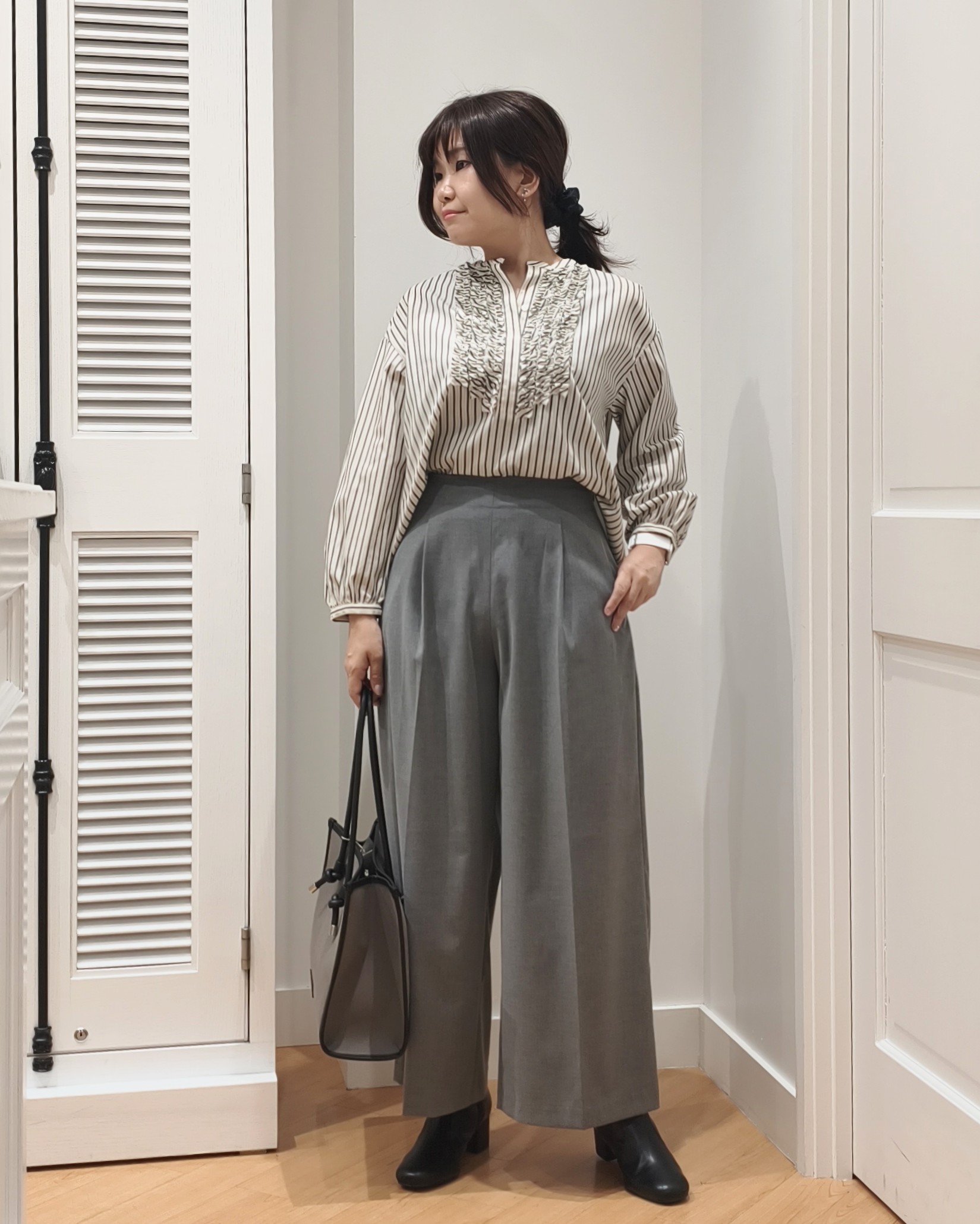 AIKOsanさんの「Dessin｜【高レビュー/洗える/7色展開】フロントフリルブラウス」を使ったコーディネート