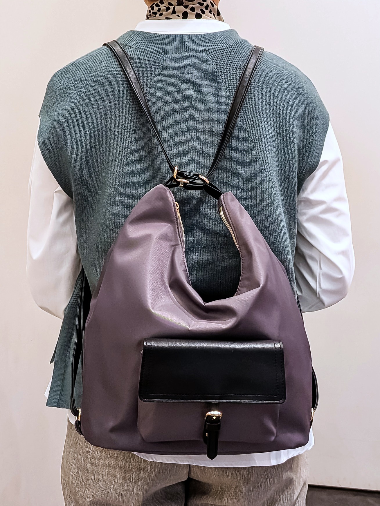 やまちゃんさんの「grove｜【2点セット/時短・着回し】着るだけでコーデが完成 ニットベスト&times;シャツ」を使ったコーディネート