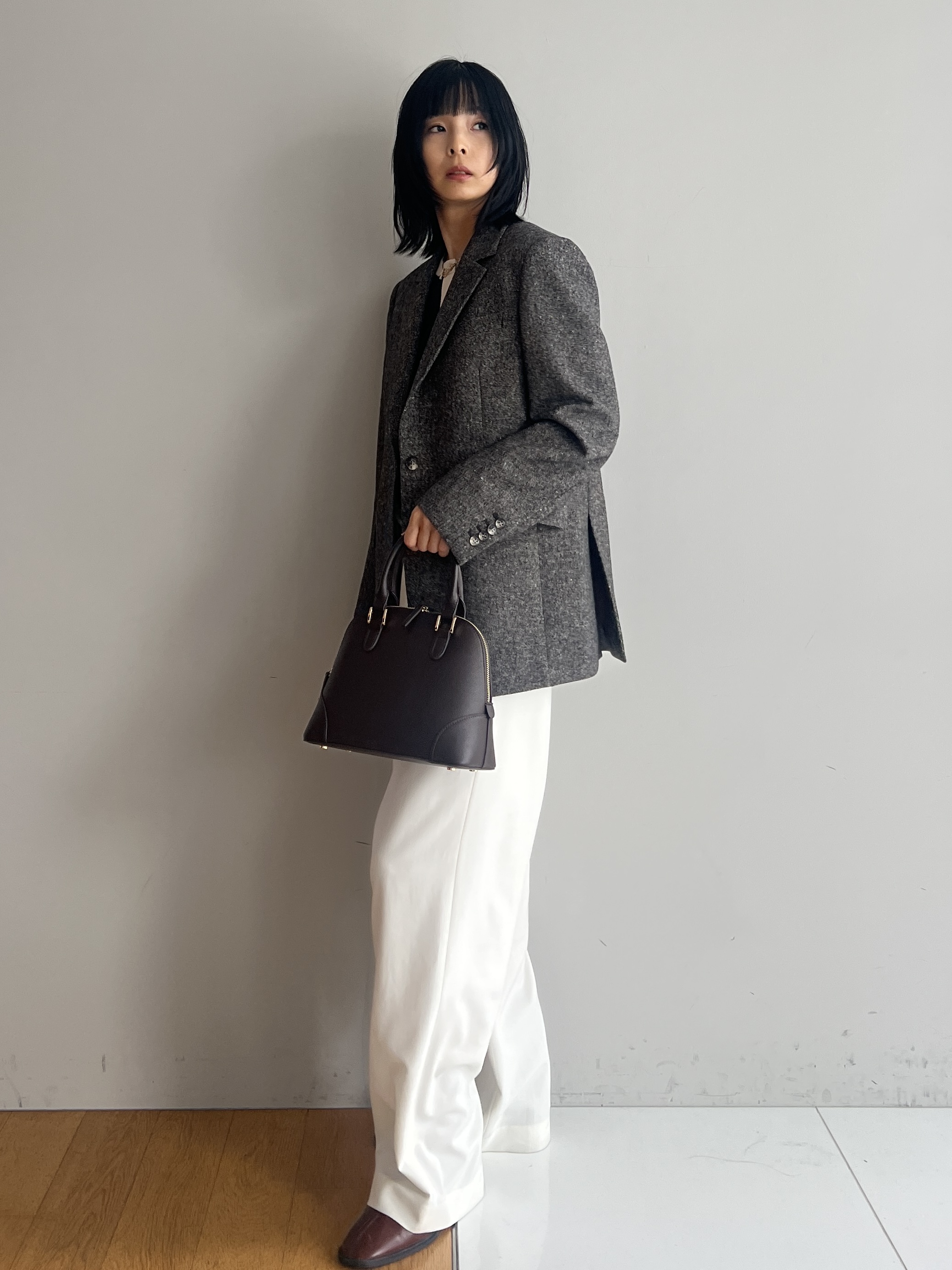 misaさんの「DRESSTERIOR｜【マシンウォッシャブル】コットンカシミヤバイカラーカーディガン」を使ったコーディネート