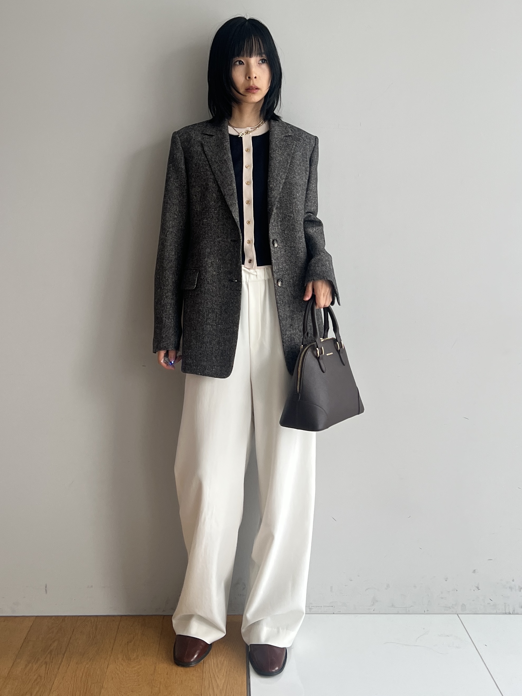 misaさんの「DRESSTERIOR｜【マシンウォッシャブル】コットンカシミヤバイカラーカーディガン」を使ったコーディネート
