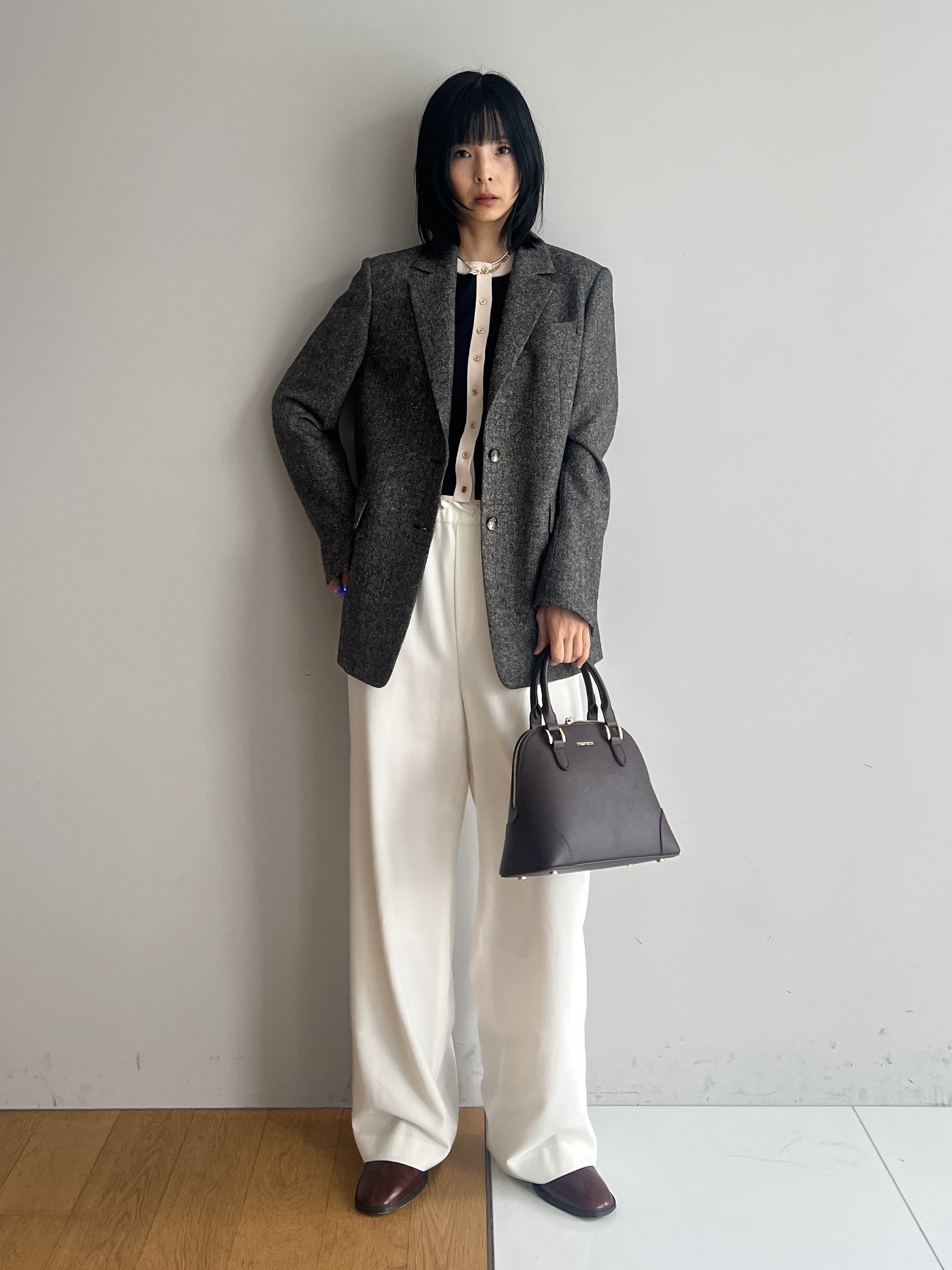 misaさんの「DRESSTERIOR｜【マシンウォッシャブル】コットンカシミヤバイカラーカーディガン」を使ったコーディネート