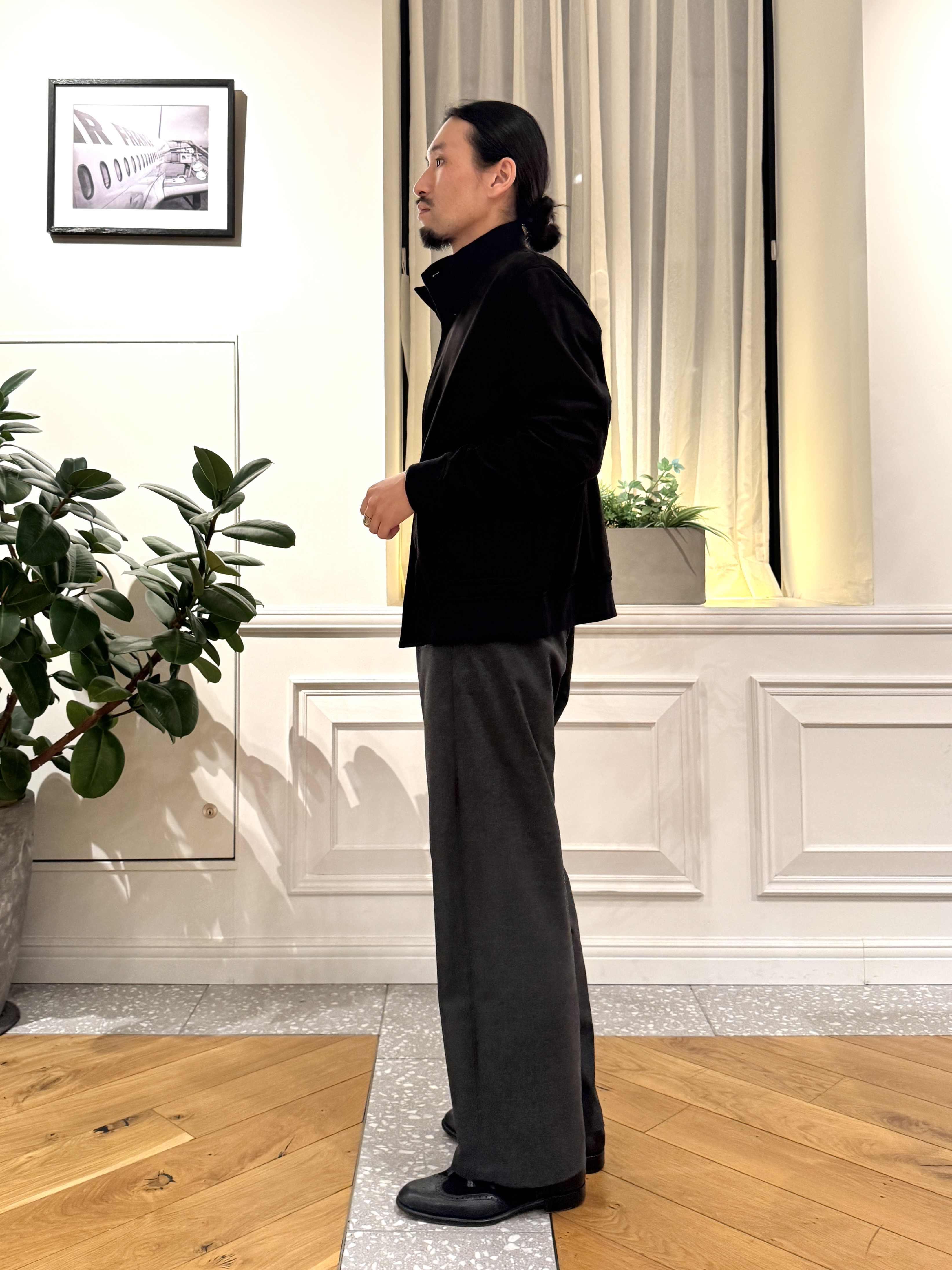 kawarataniさんの「DRESSTERIOR｜スエード調 シティ タンカースジャケット」を使ったコーディネート