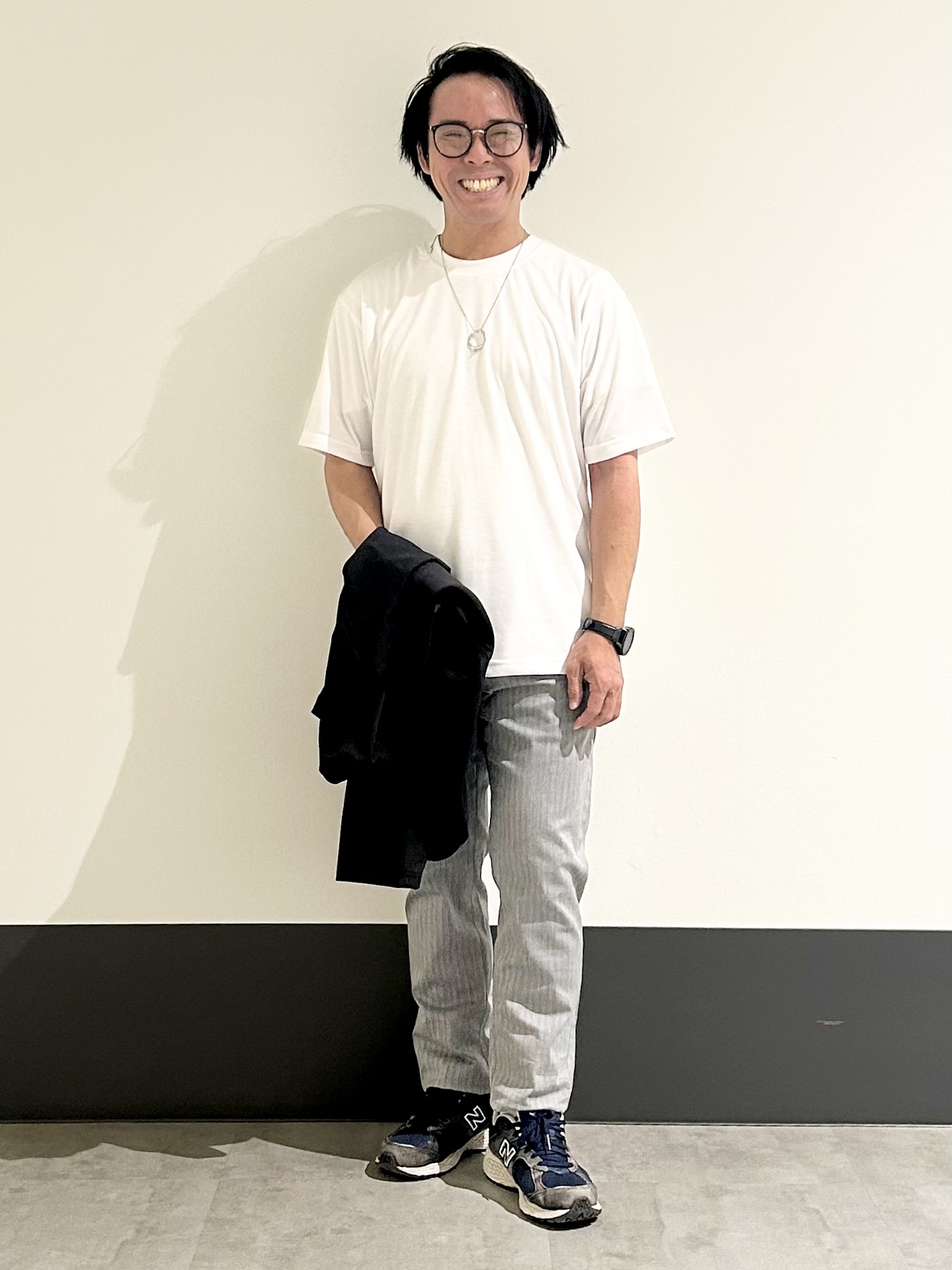 KENJI Iさんの「THE SHOP TK｜【半袖インナーセット／洗濯機OK】ポリストレッチ カーディガン」を使ったコーディネート