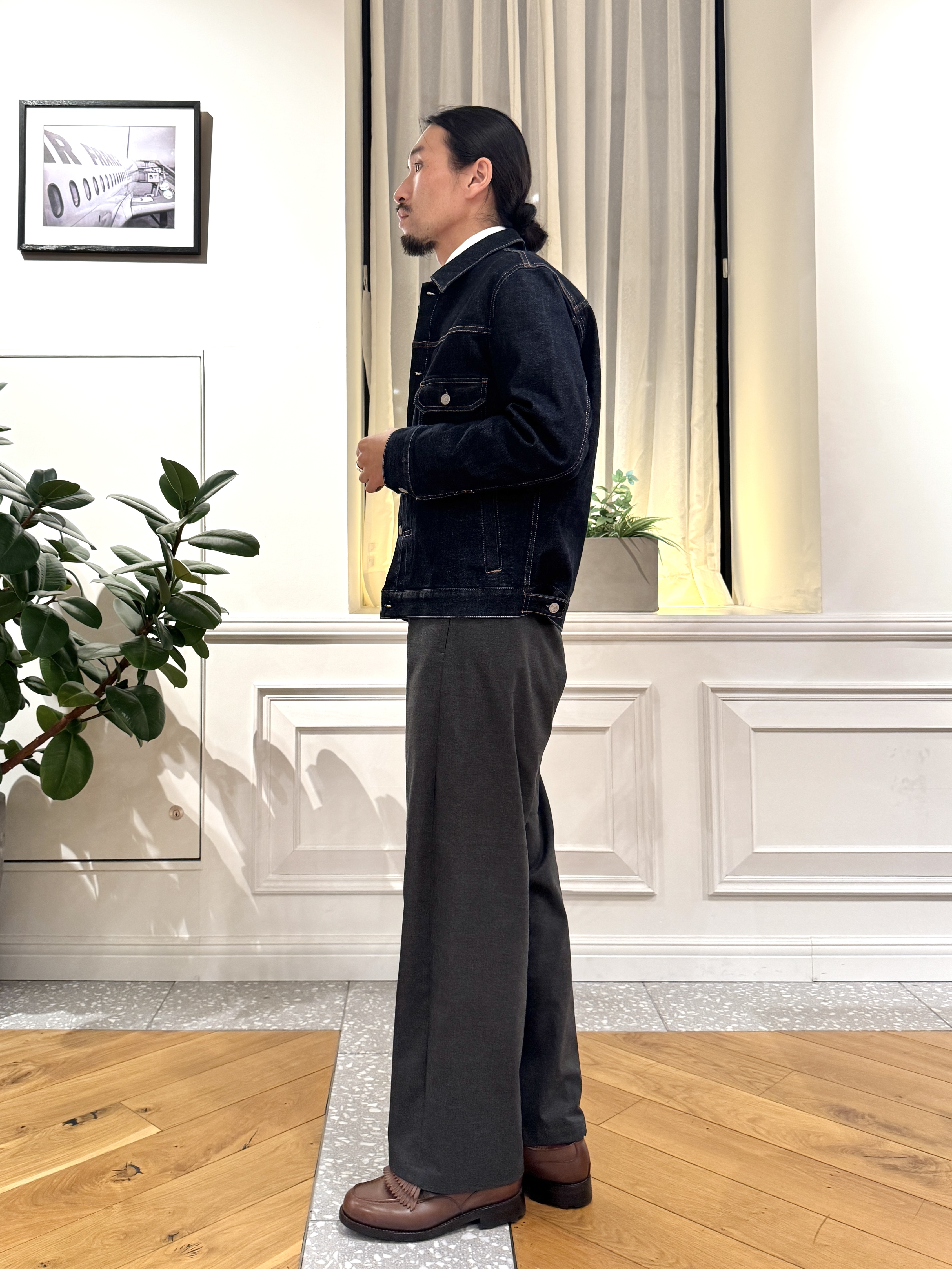 kawarataniさんの「DRESSTERIOR｜KAIHARA denim トラッカージャケット」を使ったコーディネート