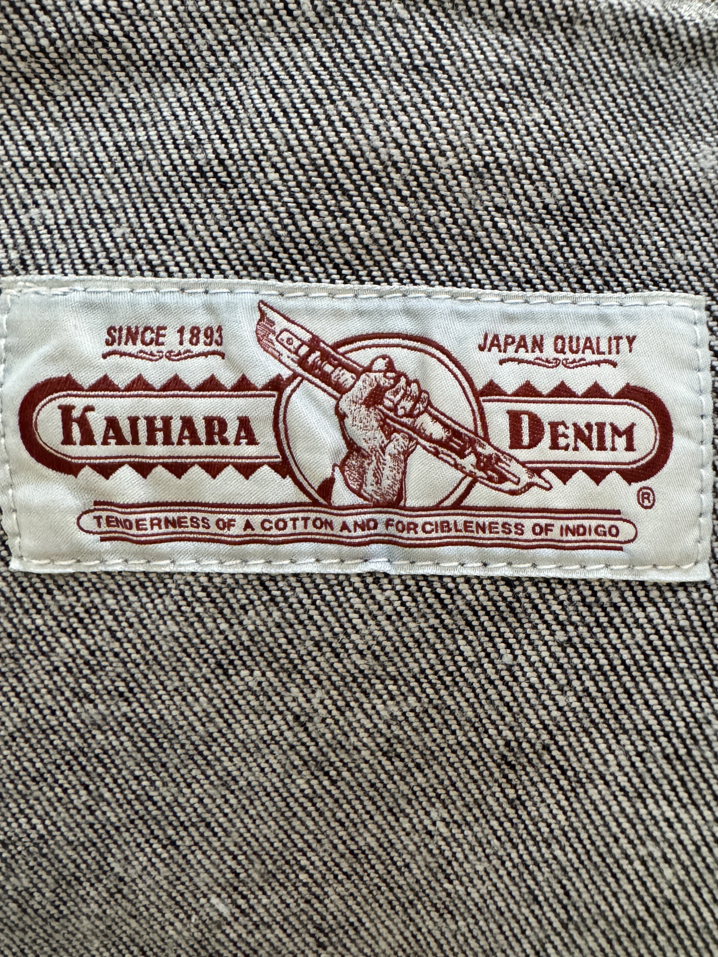 kawarataniさんの「DRESSTERIOR｜KAIHARA denim トラッカージャケット」を使ったコーディネート