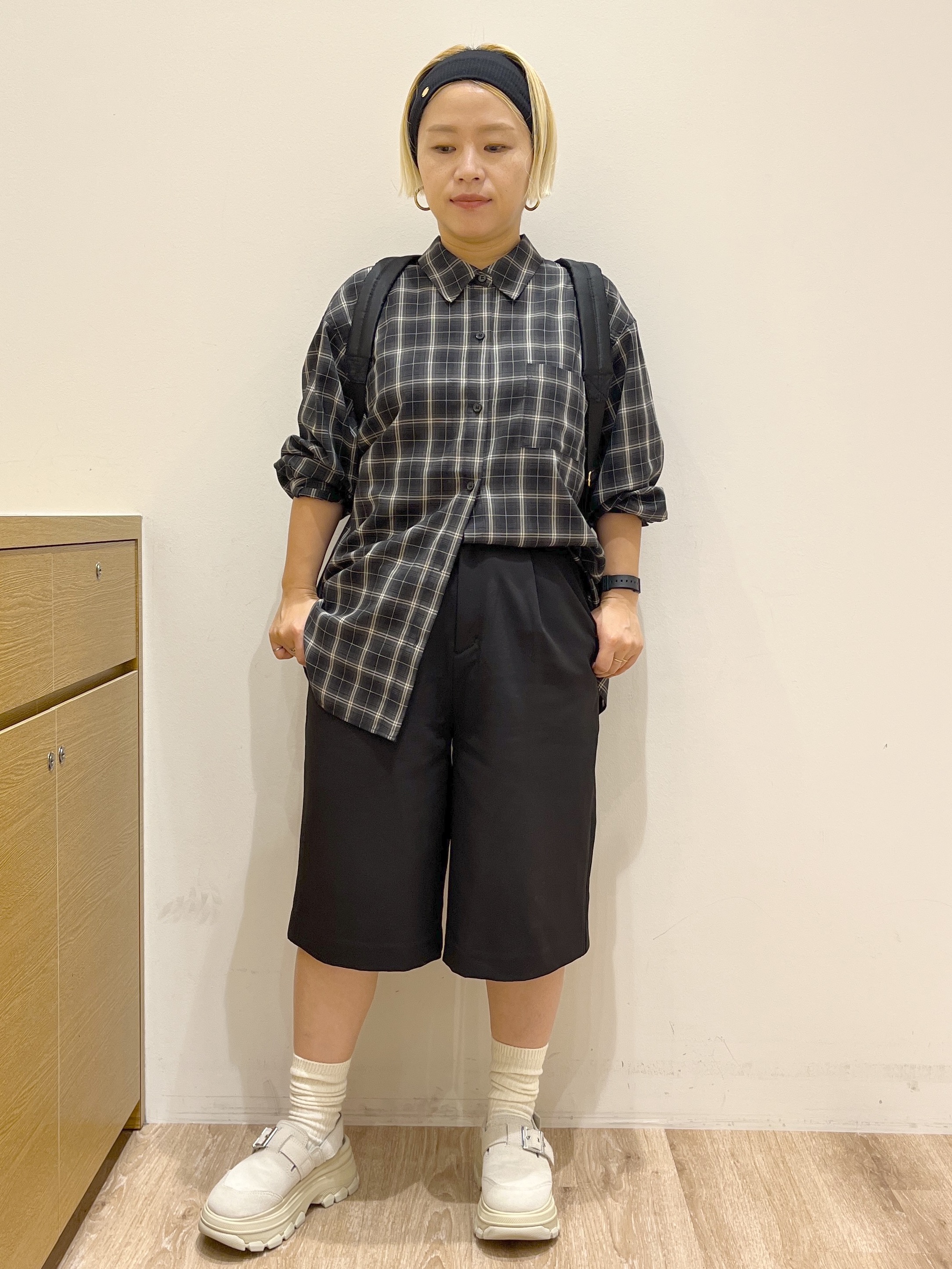 くーみーさんの「OPAQUE.CLIP｜チェック柄シャツ【洗濯機OK】」を使ったコーディネート
