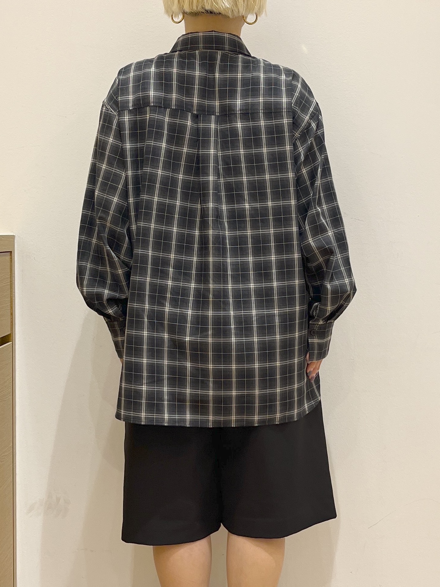 くーみーさんの「OPAQUE.CLIP｜チェック柄シャツ【洗濯機OK】」を使ったコーディネート