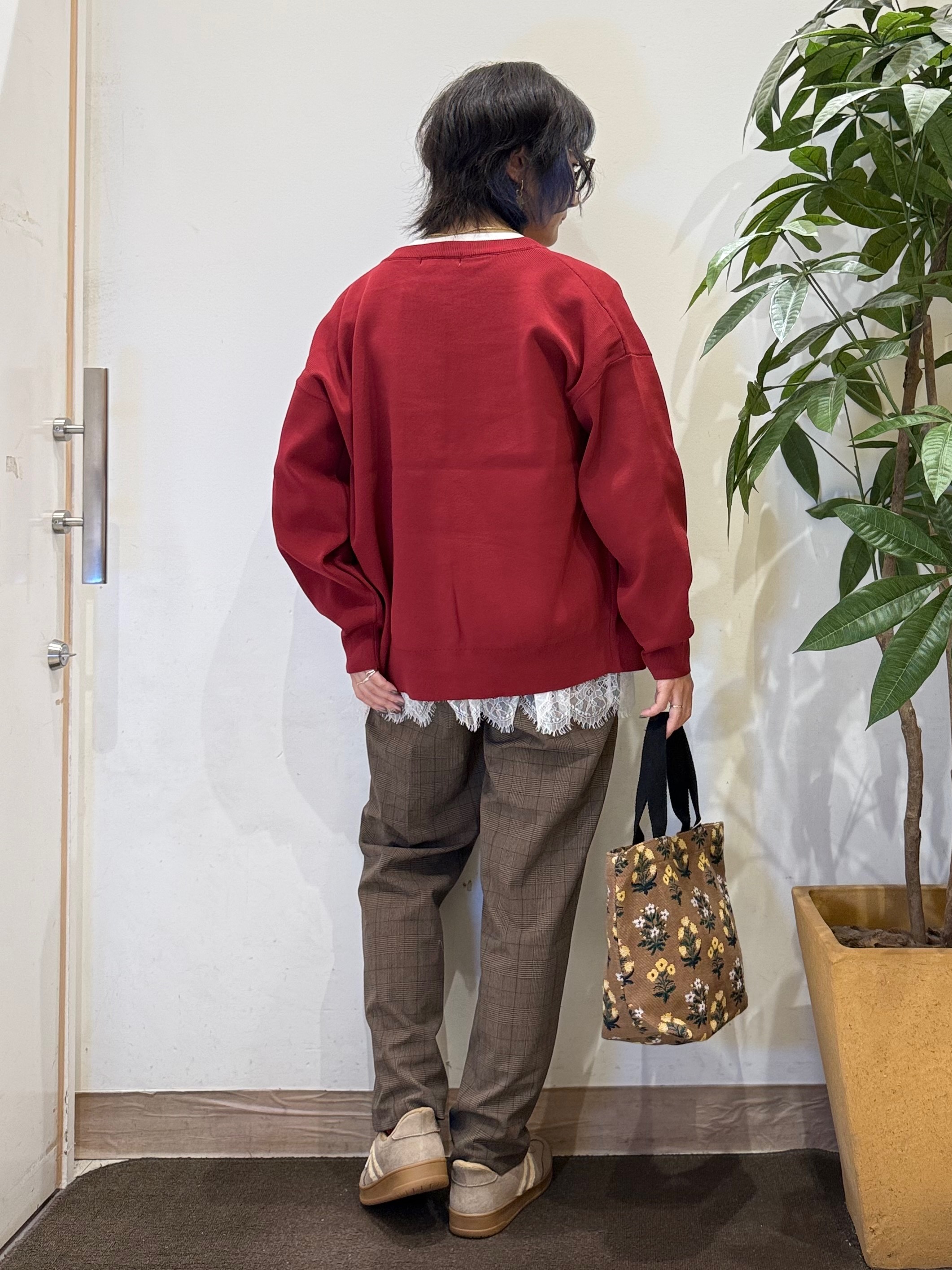misakiさんの「SHOO･LA･RUE｜【セットアップ可/洗濯機可】軽やかに羽織れる スポンディッシュ ニットカーディガン」を使ったコーディネート