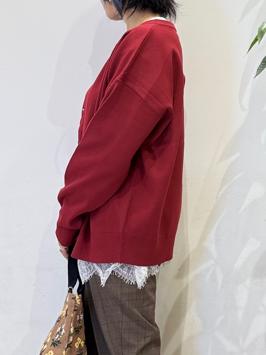 misakiさんの「SHOO･LA･RUE｜【セットアップ可/洗濯機可】軽やかに羽織れる スポンディッシュ ニットカーディガン」を使ったコーディネート