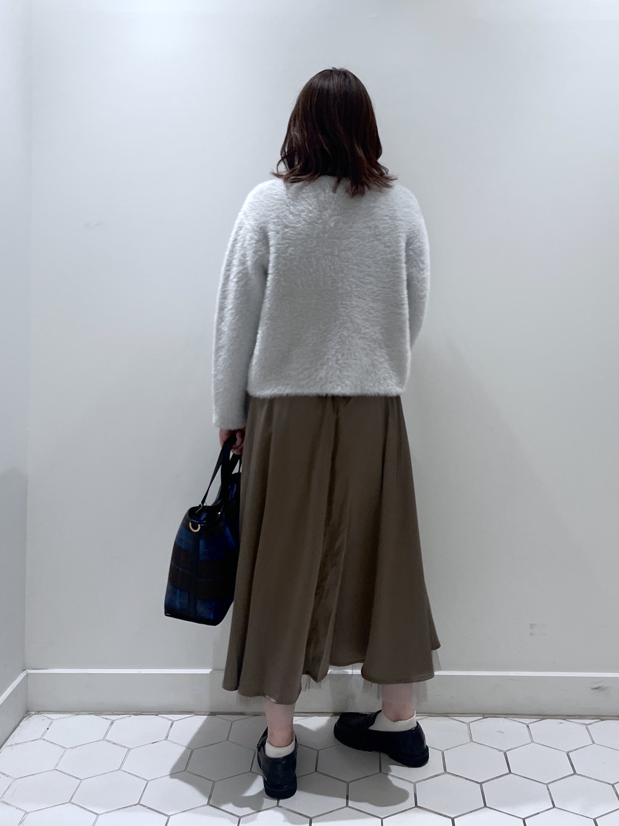 Makinoさんの「Dessin｜【洗える】シャギーニットカーディガン」を使ったコーディネート