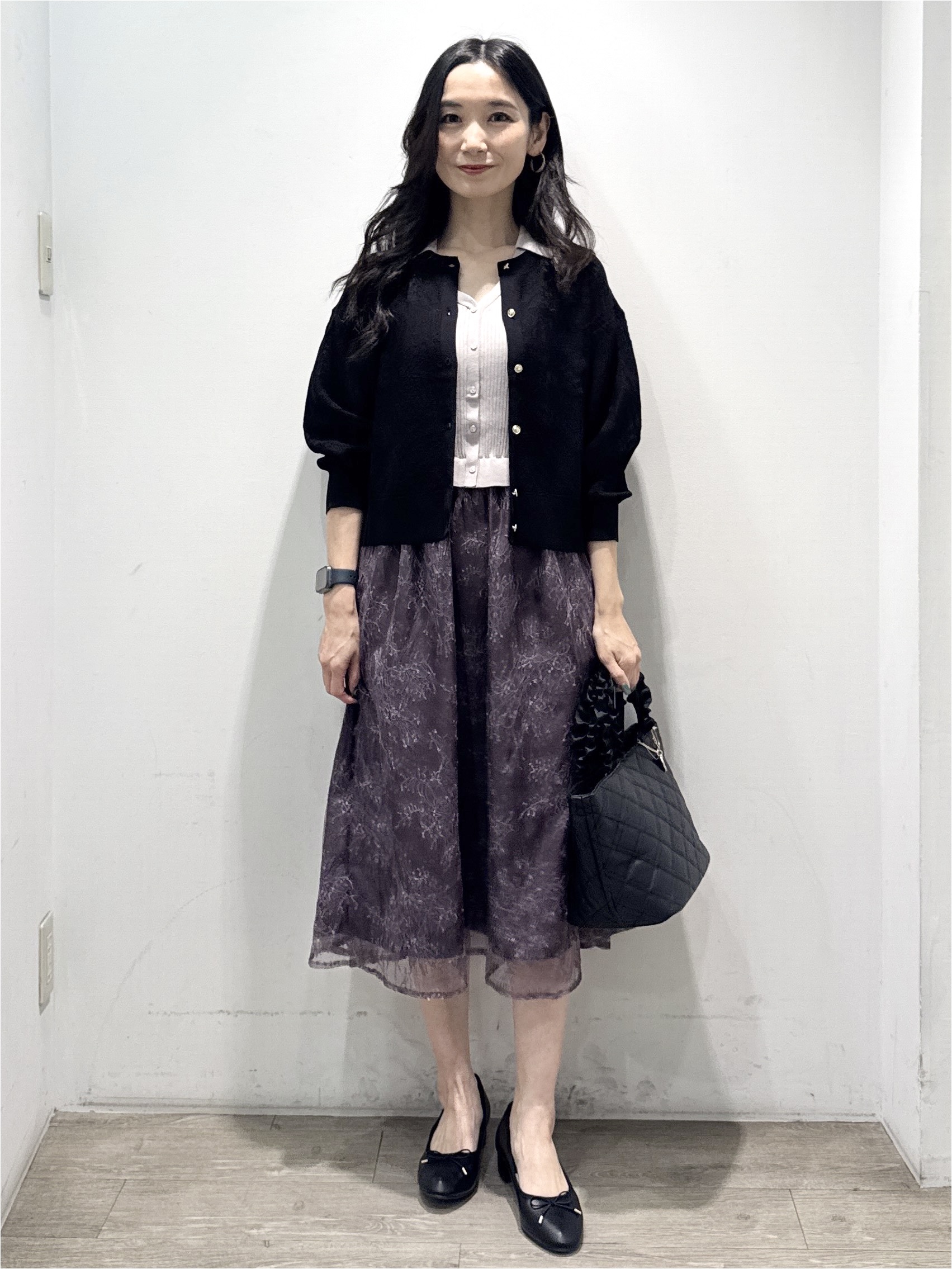 yuicciさんの「OPAQUE.CLIP｜【８色展開】柄アソートシアーカーディガン《洗濯機OK》」を使ったコーディネート