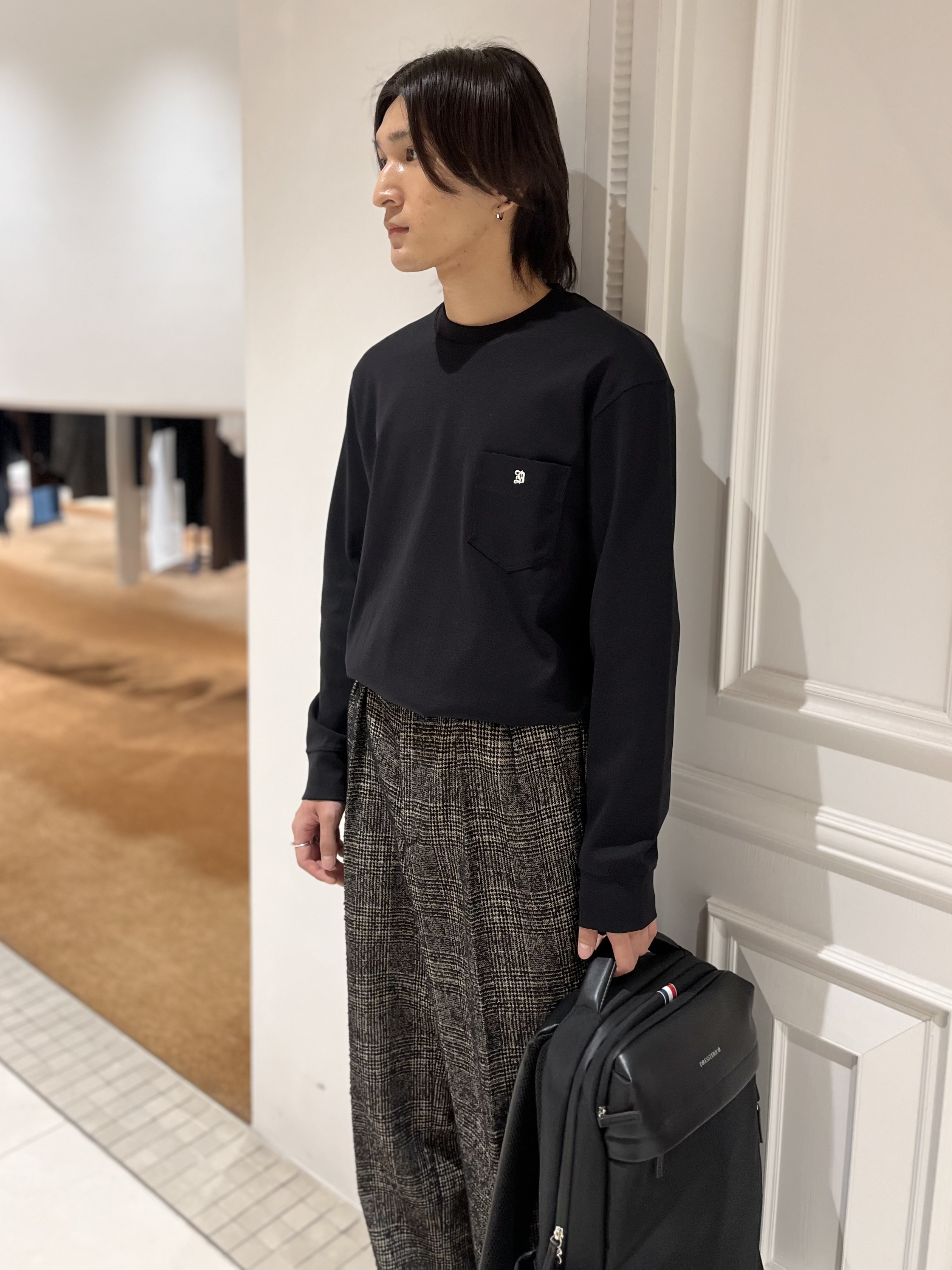 Watanabeさんの「DRESSTERIOR｜【抗菌防臭／UVカット／しわ防止】クールデオドラント フライスロングTシャツ」を使ったコーディネート
