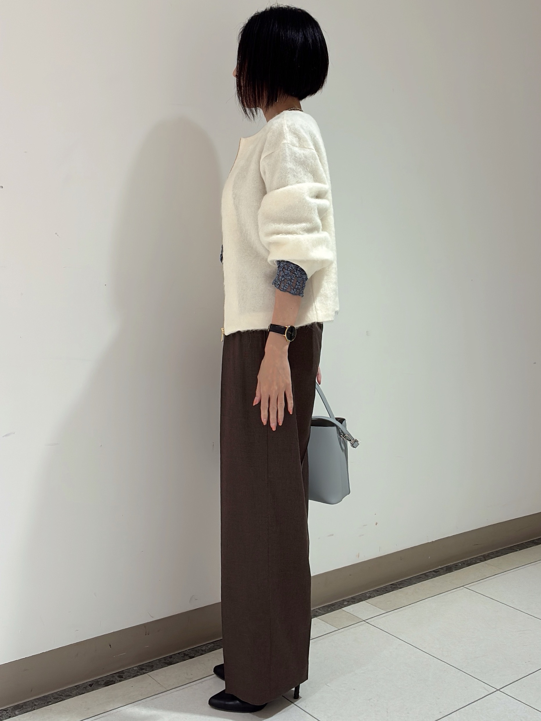 環さんの「UNTITLED｜【軽アウター/秋羽織り】シャギージップカーデ」を使ったコーディネート