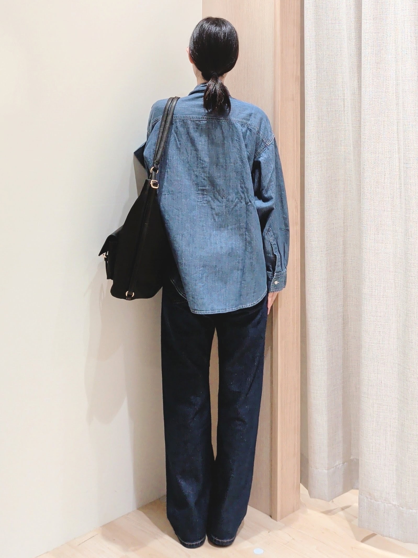 Yuiさんの「grove｜【Lee&times;grove別注】DENIM BOWTIE SHIRTS」を使ったコーディネート