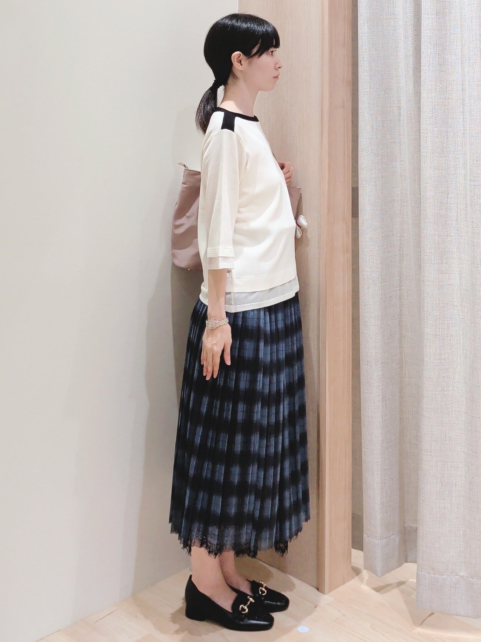 Yuiさんの「grove｜【人気シリーズに新型登場】袖口シアーやわらかドライタッチニット」を使ったコーディネート