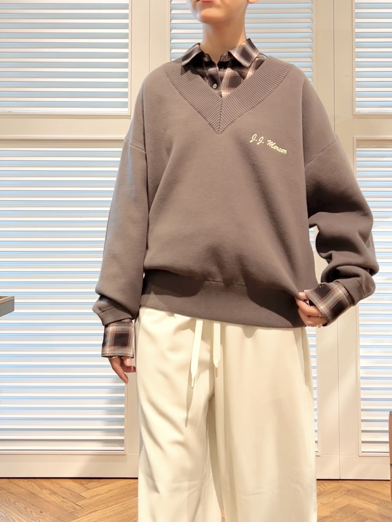OCHIAIさんの「DRESSTERIOR｜【ウォッシャブル】ビエラオンブレチェックシャツ」を使ったコーディネート