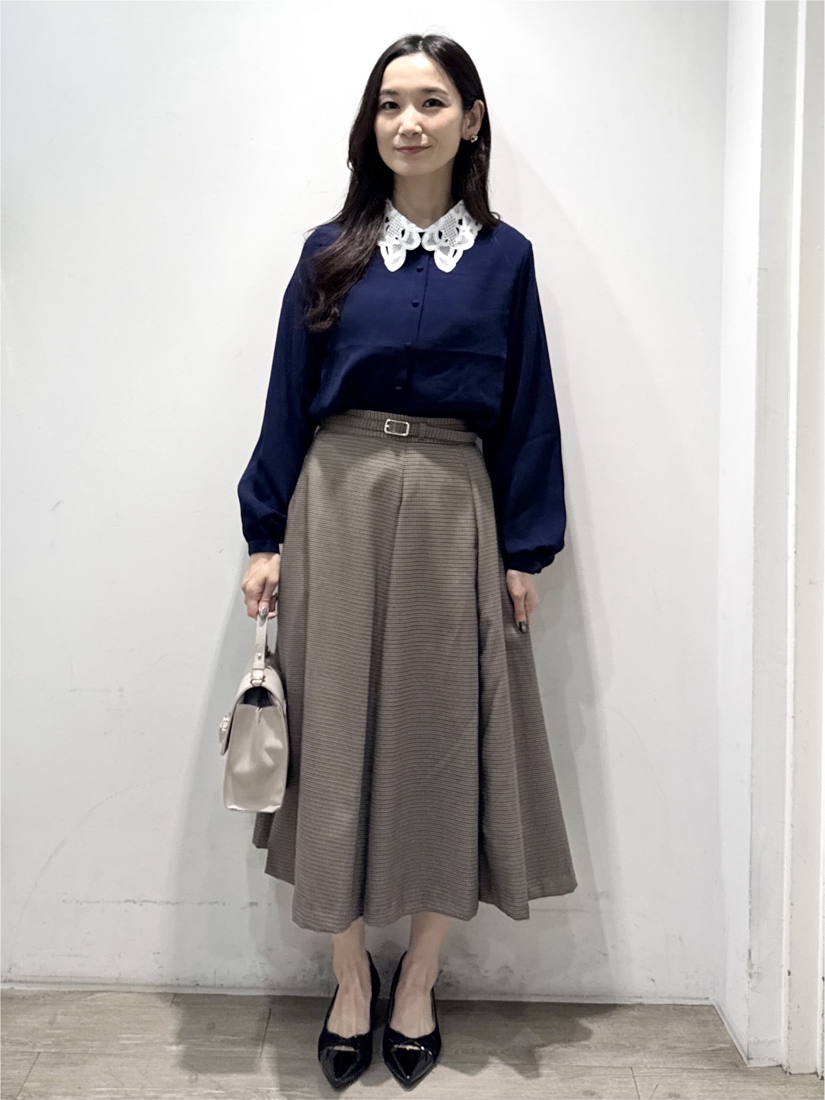 yuicciさんの「OPAQUE.CLIP｜【お顔まわり彩る】レース衿ジョーゼットブラウス」を使ったコーディネート