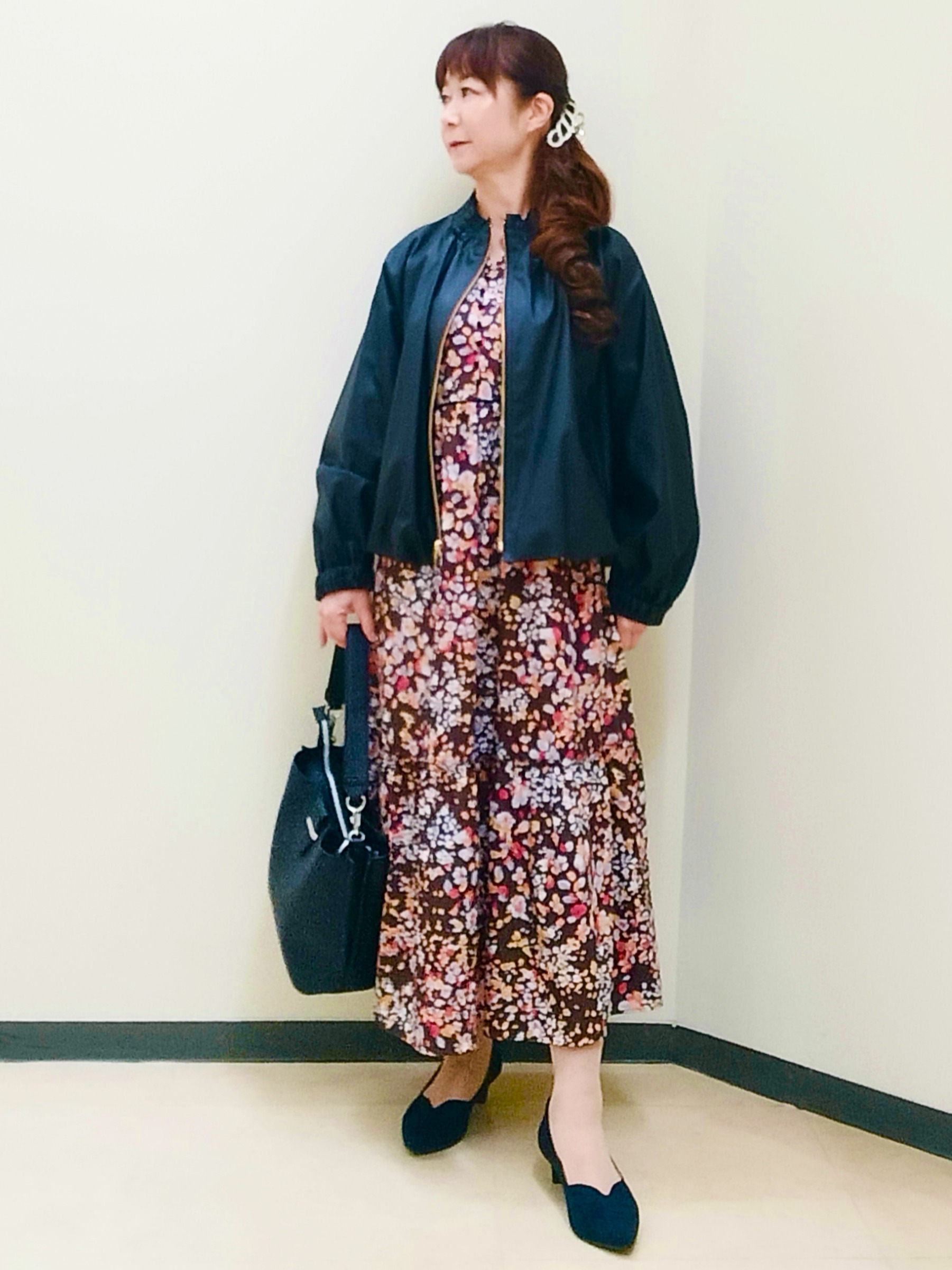 花さんの「Reflect｜フラワープリント フェミニンワンピース」を使ったコーディネート