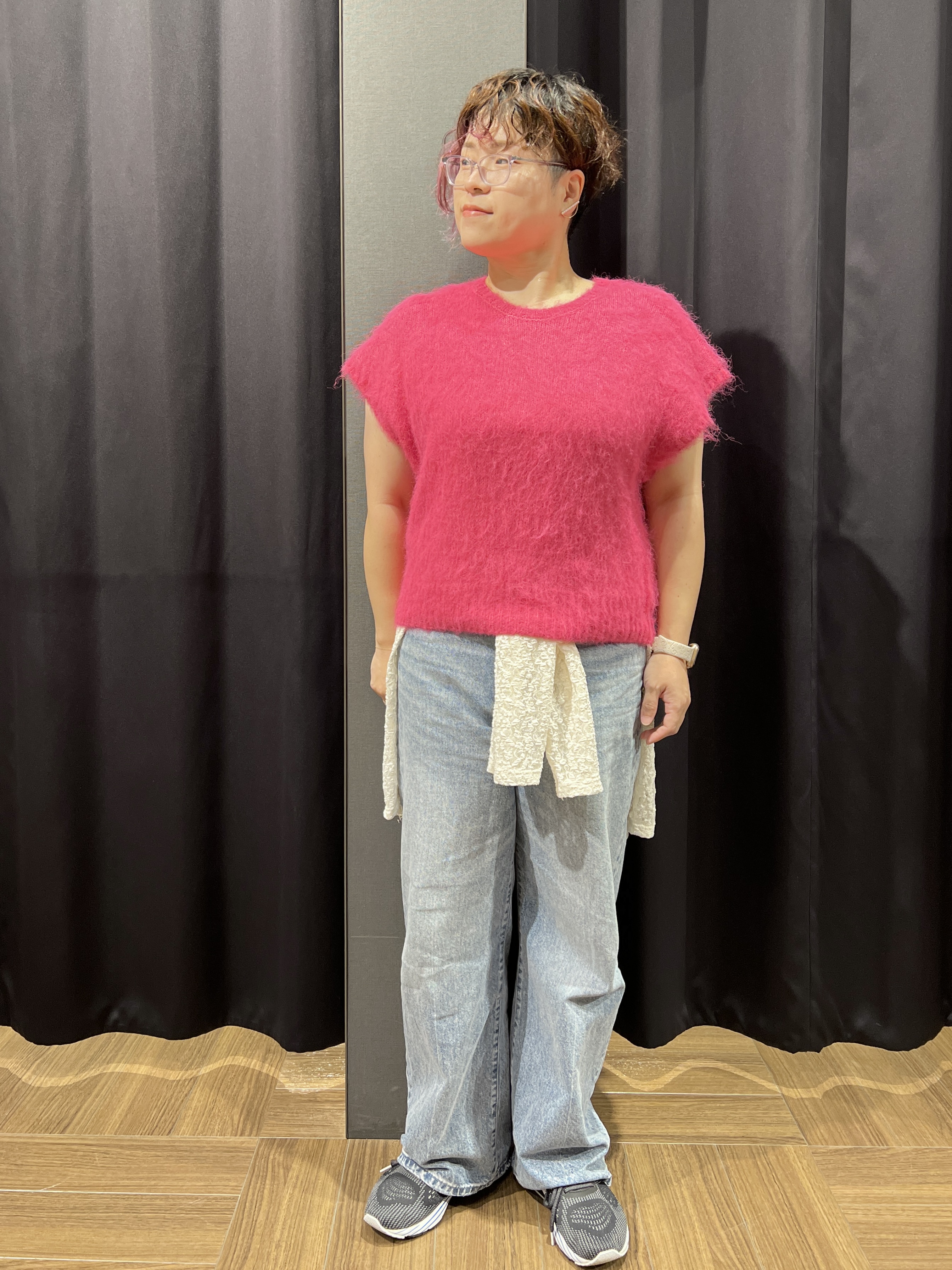 OKMKさんの「THE SHOP TK｜ふわふわシャギーフレンチニット」を使ったコーディネート