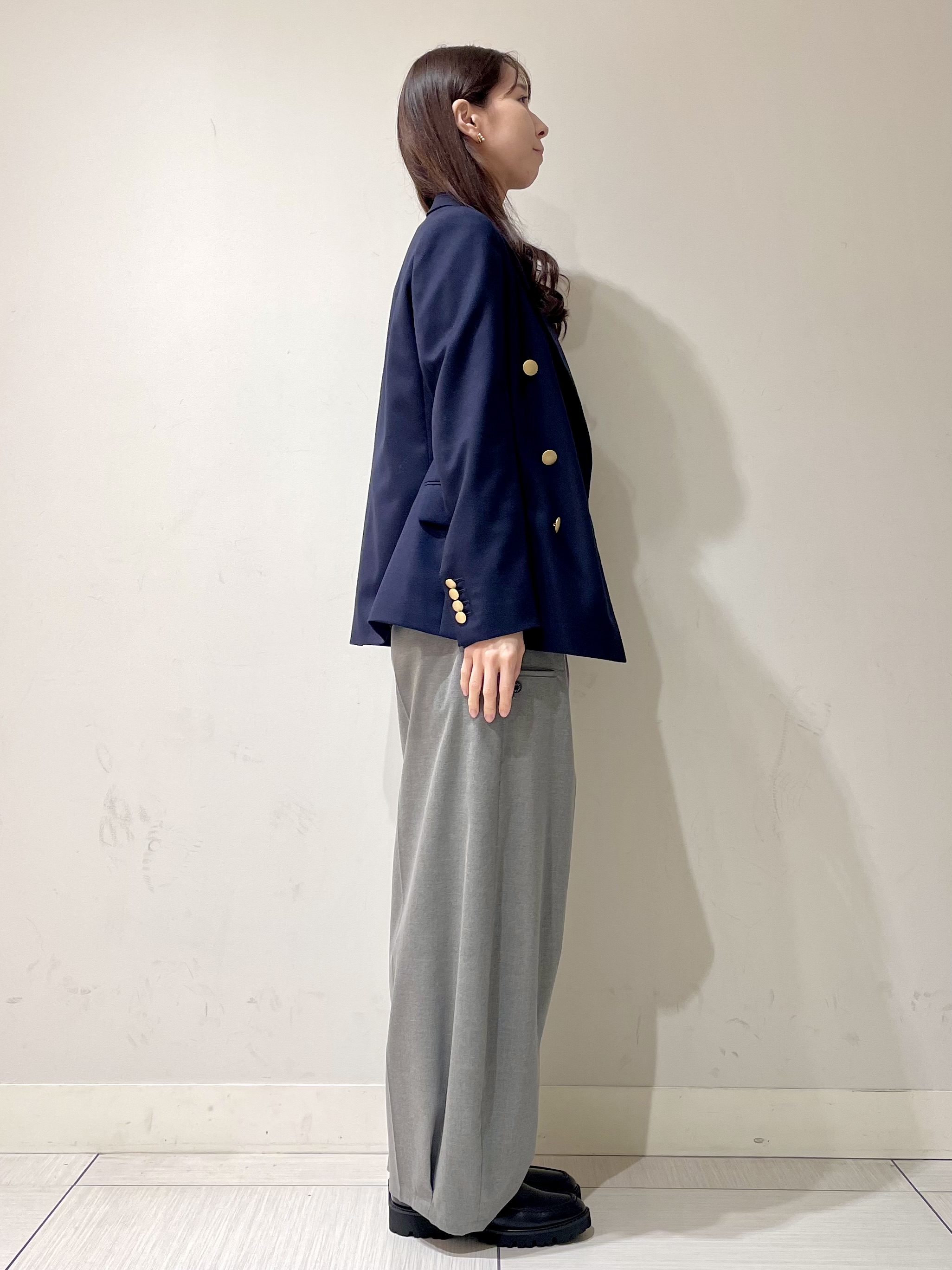 ことさんの「DRESSTERIOR｜コンフォート ダブルブレザー」を使ったコーディネート
