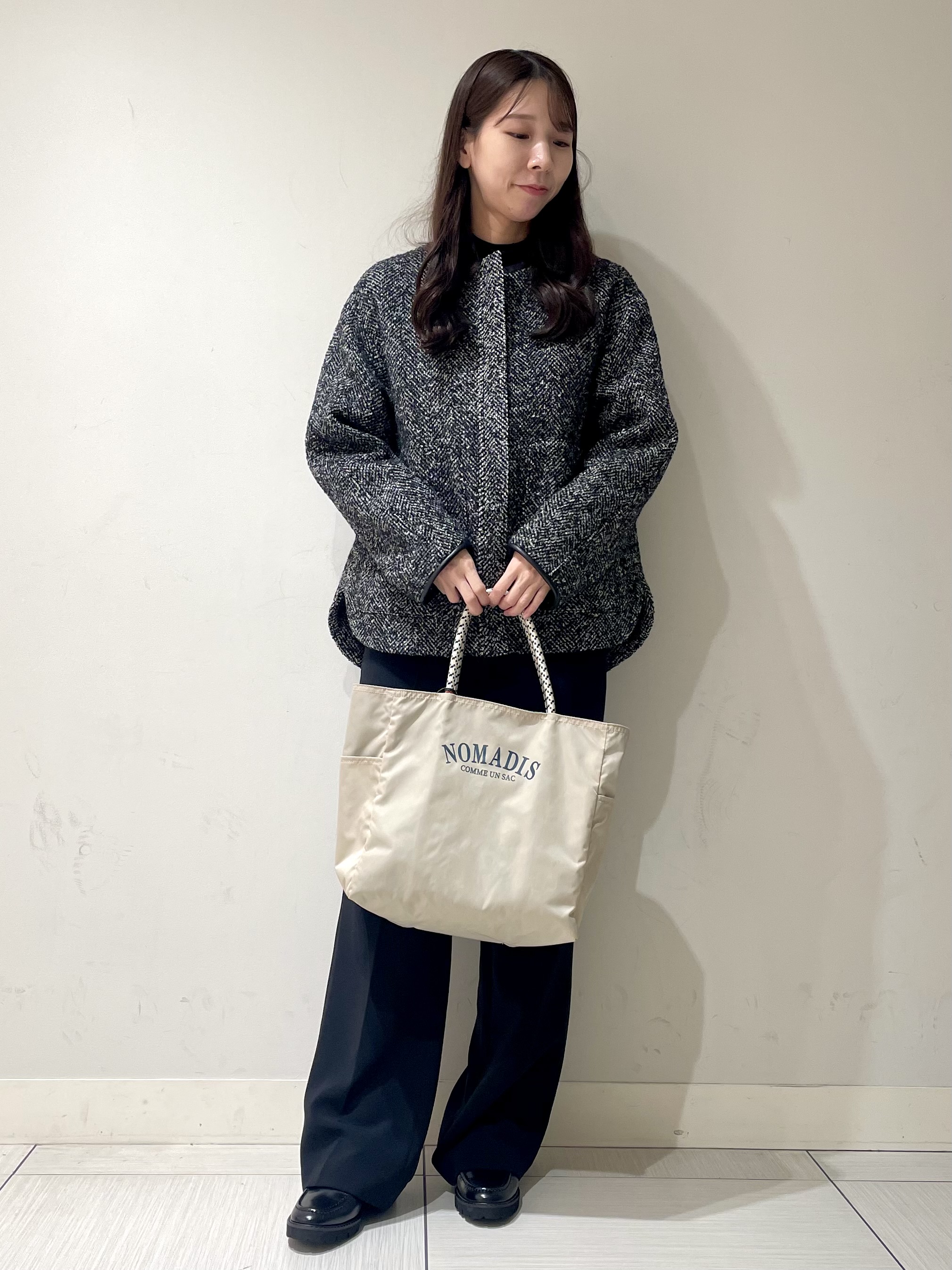 ことさんの「DRESSTERIOR｜シアータートル」を使ったコーディネート