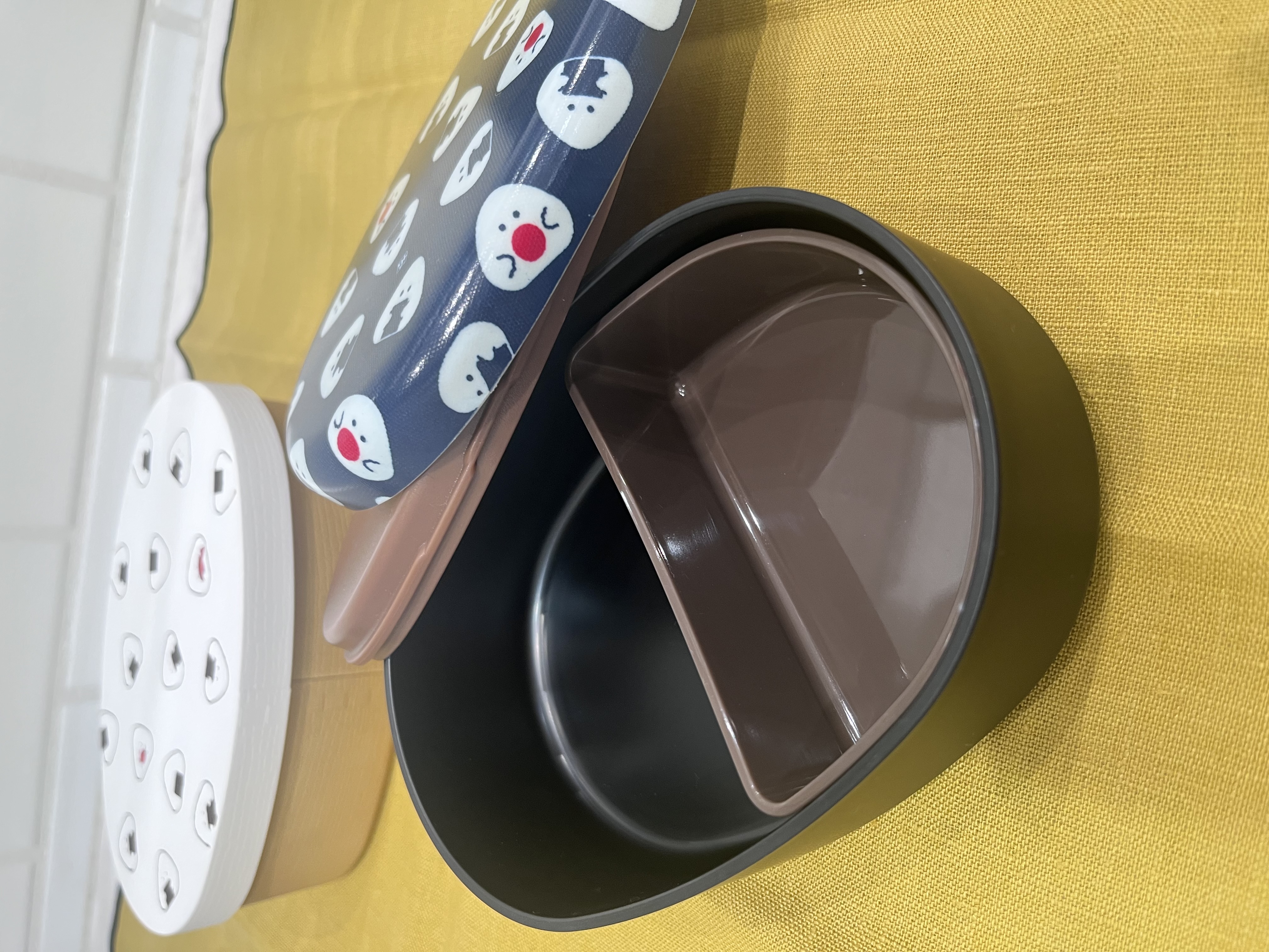 shino.さんの「212 KITCHEN STORE｜ぎゅっとおにぎりさん バランさんのシリコーンバラン3P」を使ったコーディネート