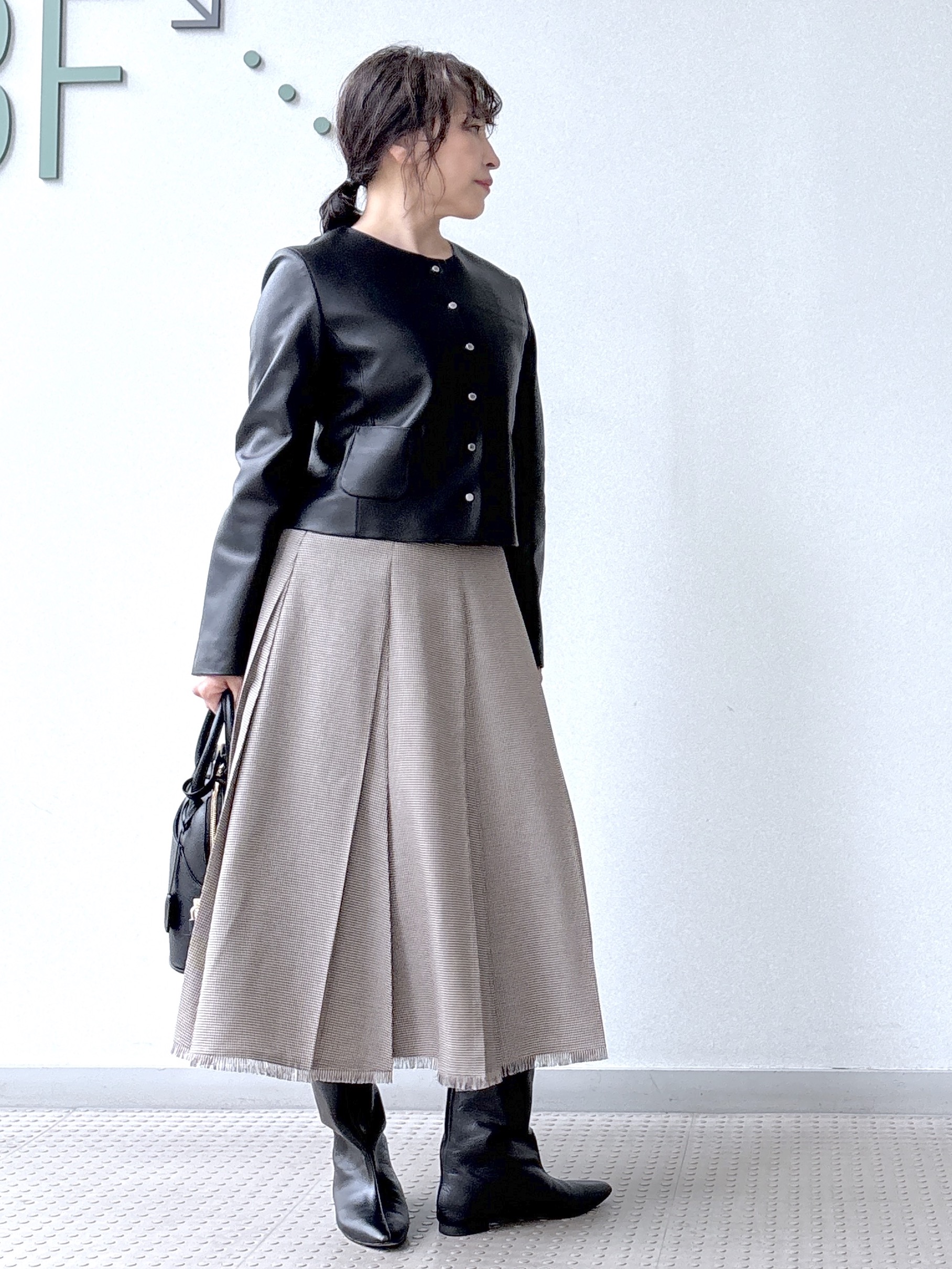 kawamuraさんの「DRESSTERIOR｜【軽量レザー】ノーカラー ラムレザージャケット」を使ったコーディネート