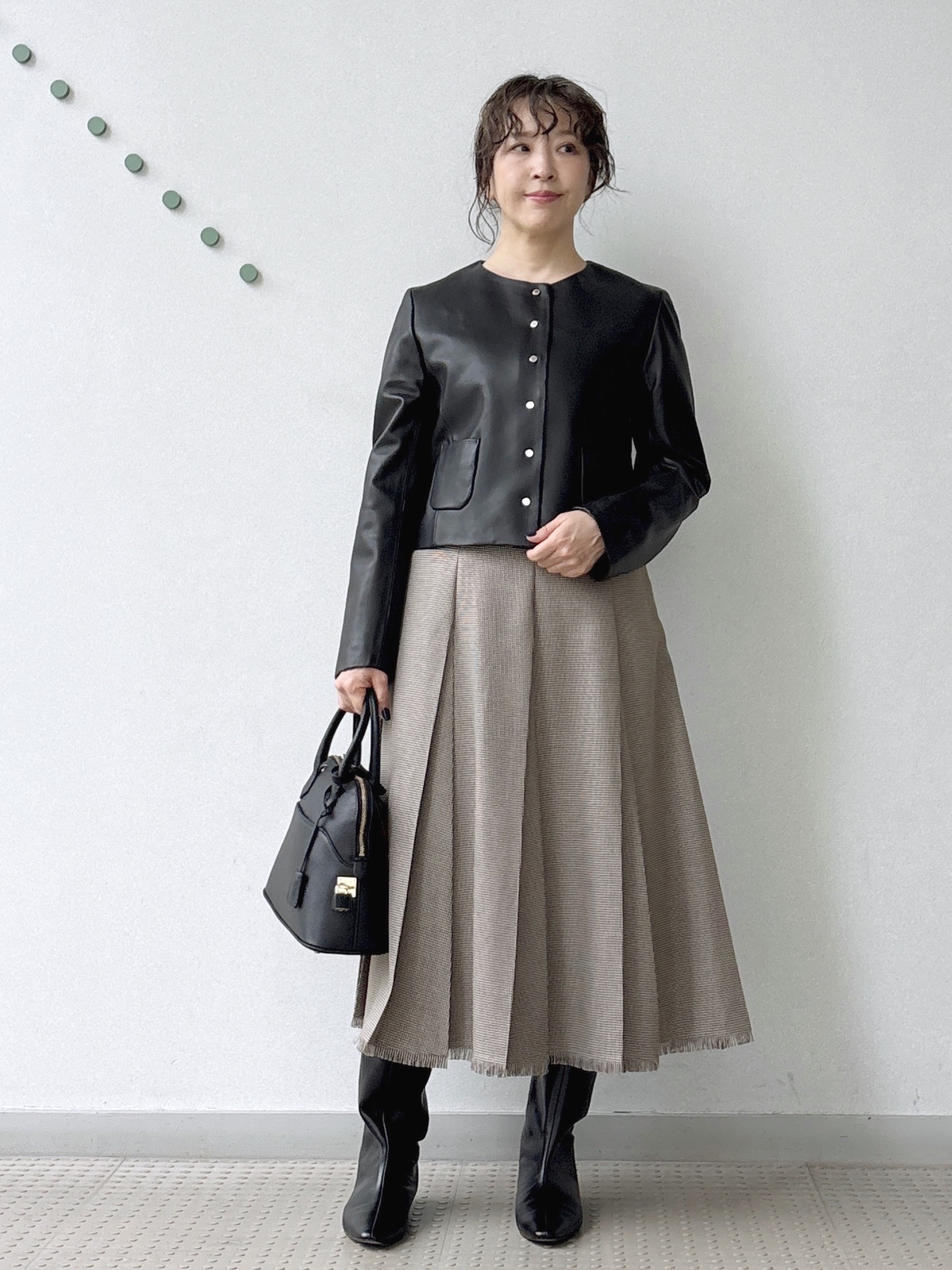kawamuraさんの「DRESSTERIOR｜【軽量レザー】ノーカラー ラムレザージャケット」を使ったコーディネート