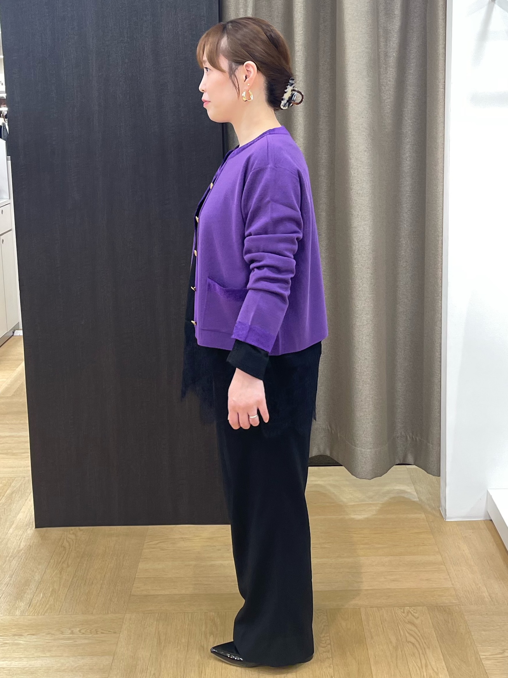 ヒロさんの「UNTITLED｜【アンサンブル可/ジャケットライク】モールラインカーディガン」を使ったコーディネート