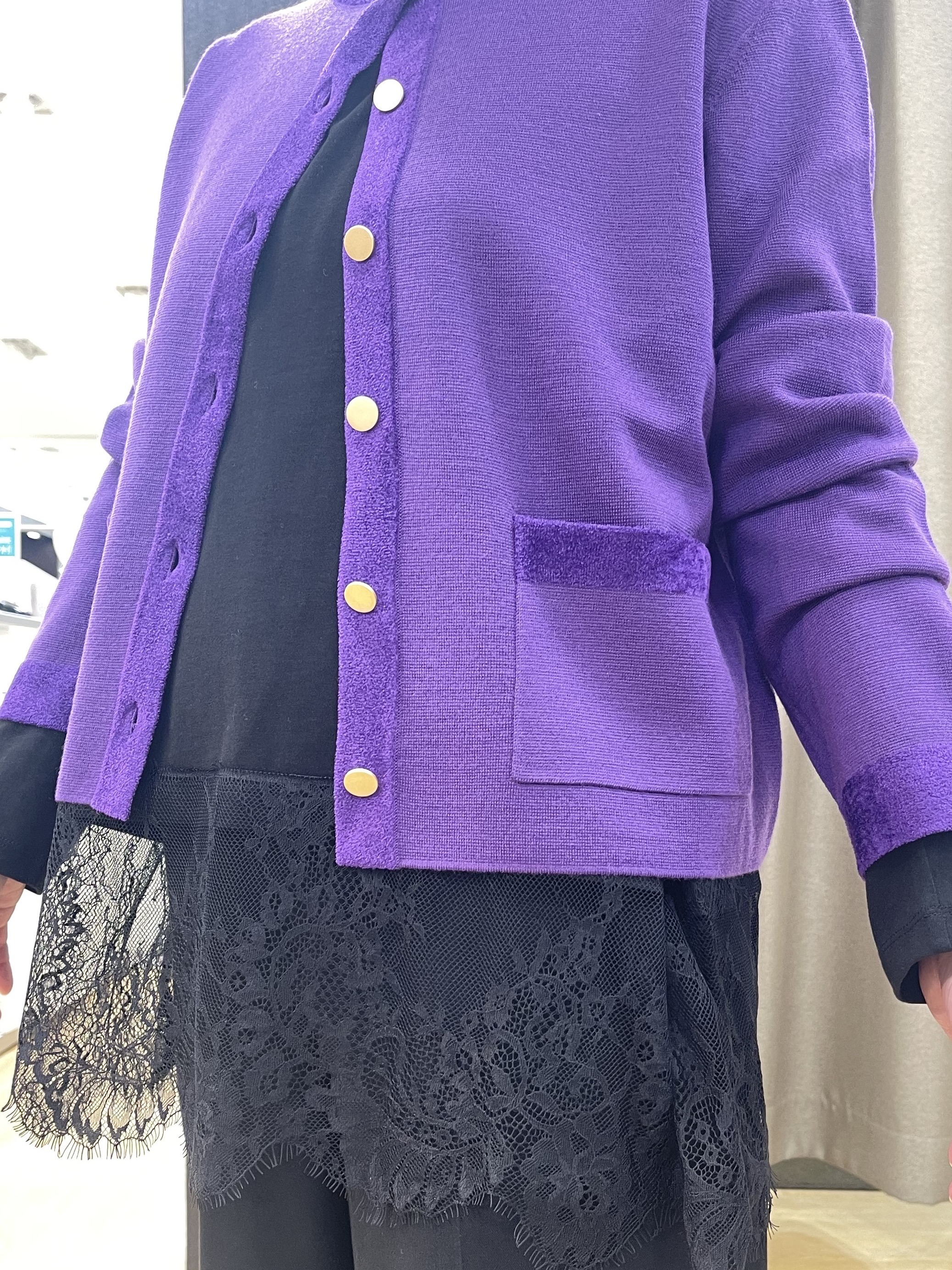 ヒロさんの「UNTITLED｜【アンサンブル可/ジャケットライク】モールラインカーディガン」を使ったコーディネート