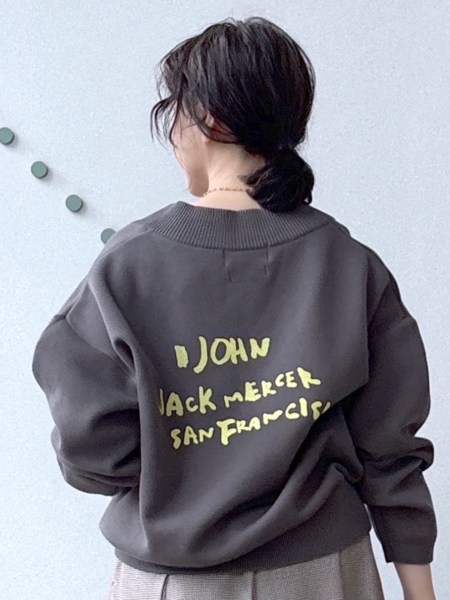 kawamuraさんの「DRESSTERIOR｜【STORY11月号掲載】ワイドプリーツガンクラブチェックスカート」を使ったコーディネート