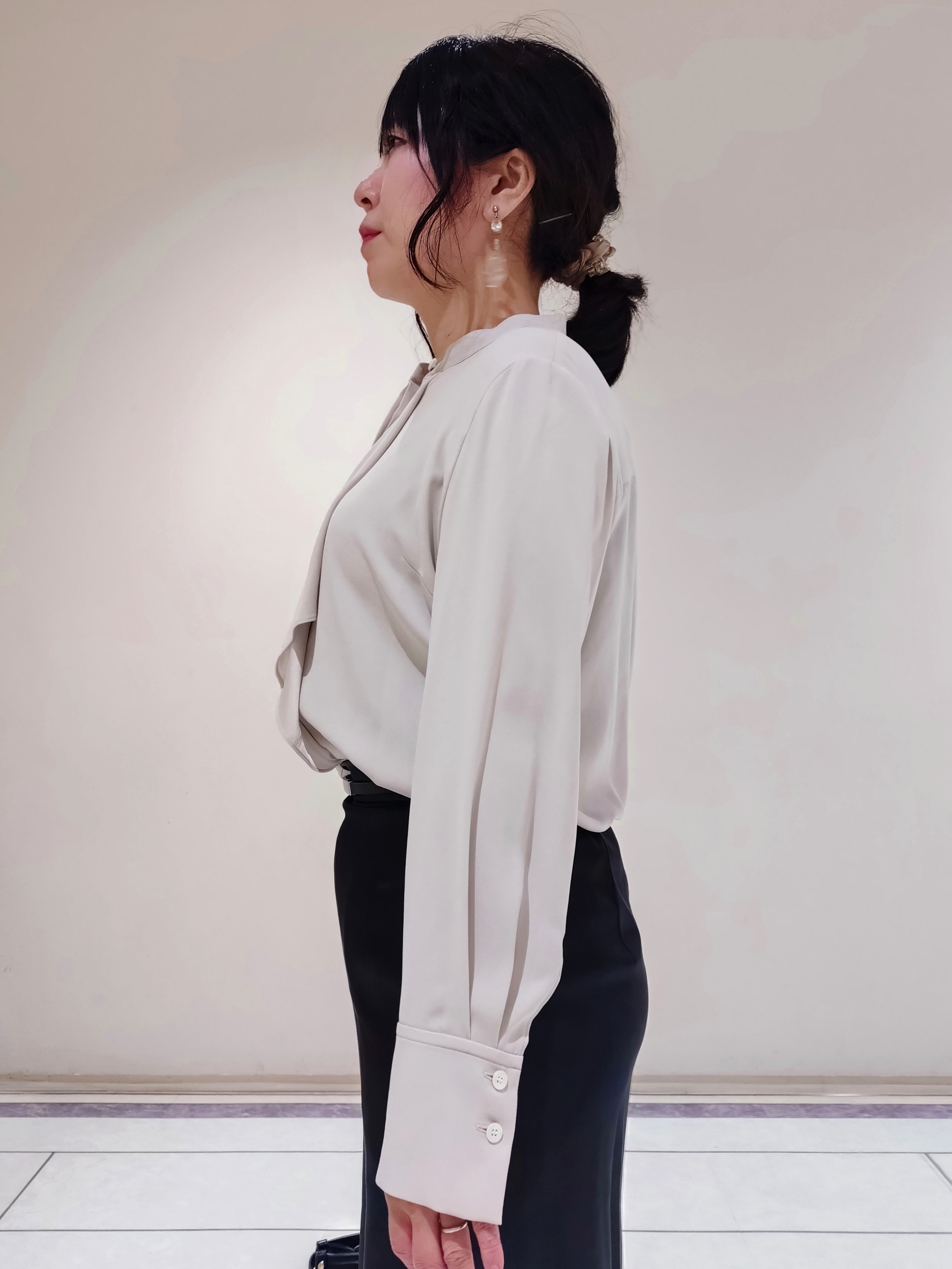 TOMOMIさんの「INDIVI｜【収納力◎／トレンド】スクエアトートバッグ」を使ったコーディネート