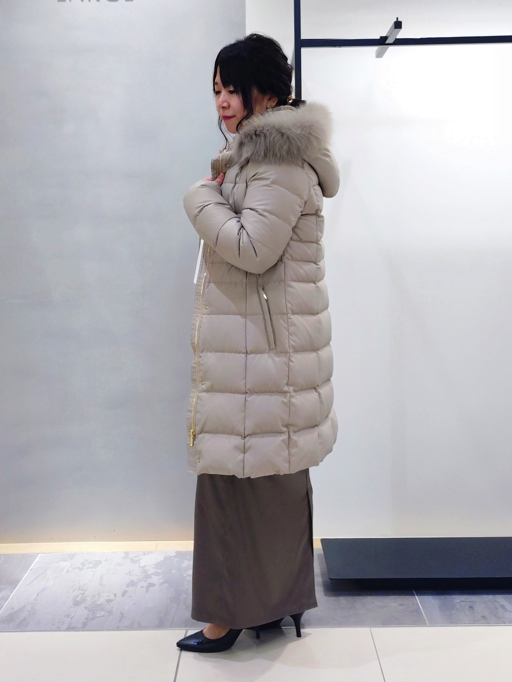 TOMOMIさんの「INDIVI｜【軽やか】ブークレニットジャケット」を使ったコーディネート