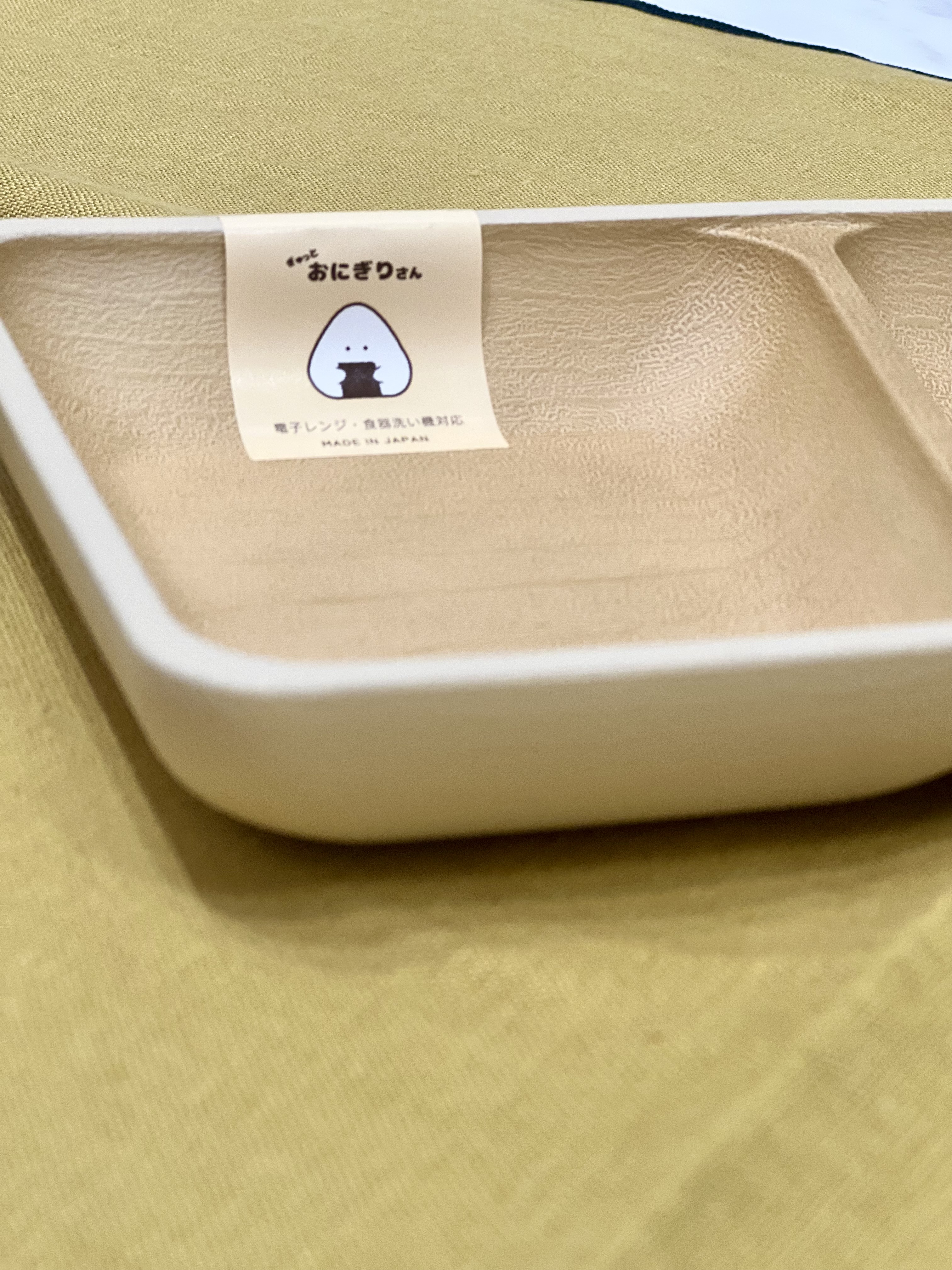 nagiさんの「212 KITCHEN STORE｜ぎゅっとおにぎりさん 抗菌汁椀 梅 赤」を使ったコーディネート