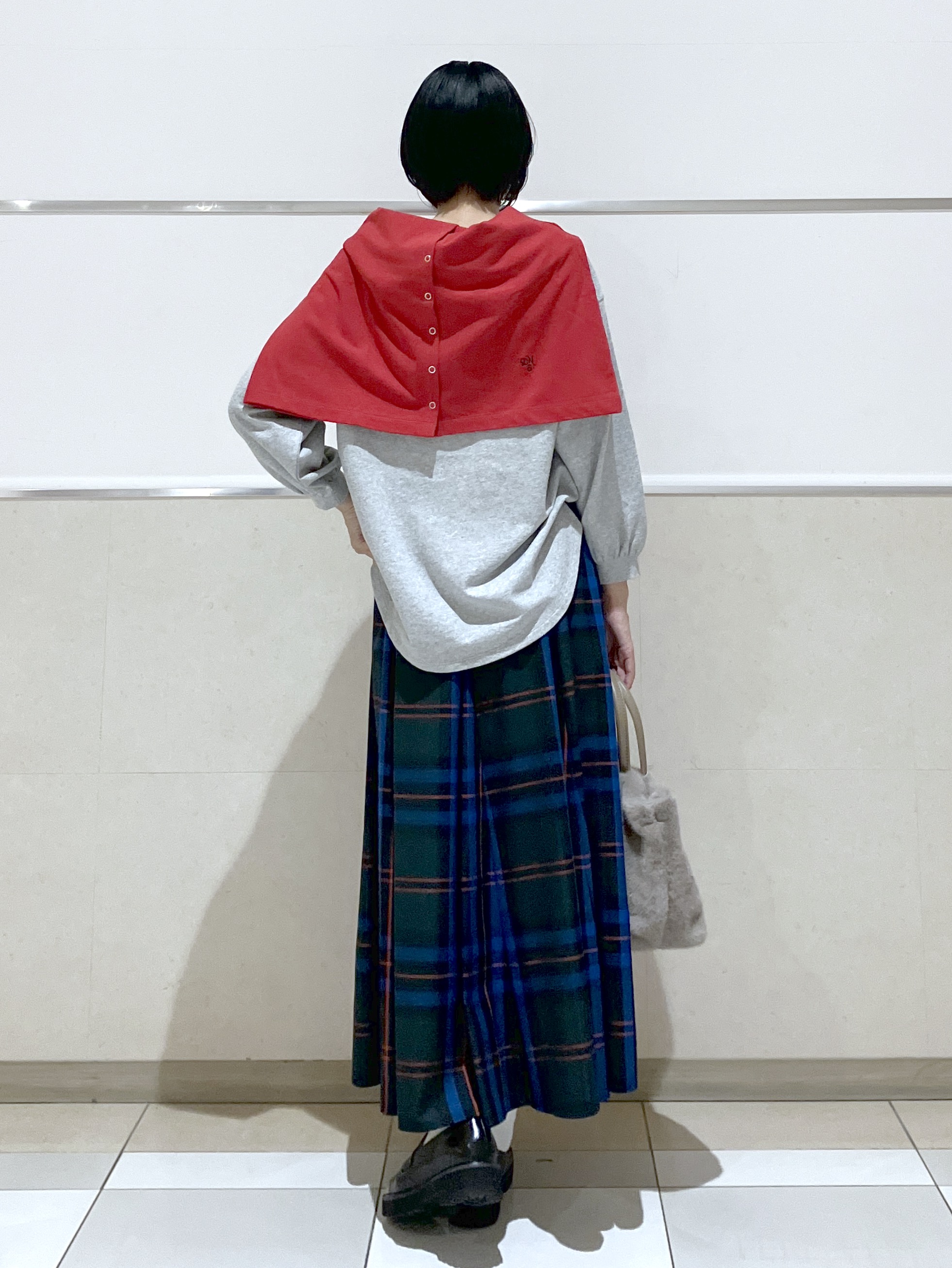 eriko さんの「Dessin｜【洗える/7色展開/XS-L】バックヘンリーミニ裏毛 長袖」を使ったコーディネート