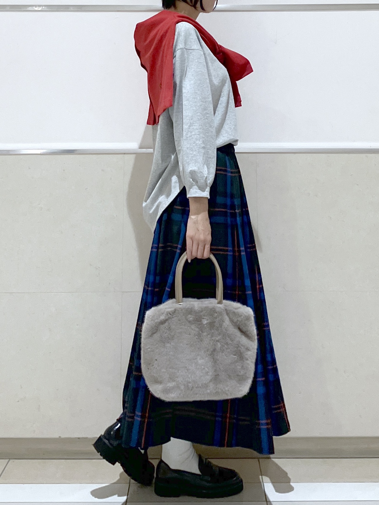 eriko さんの「Dessin｜【洗える/7色展開/XS-L】バックヘンリーミニ裏毛 長袖」を使ったコーディネート