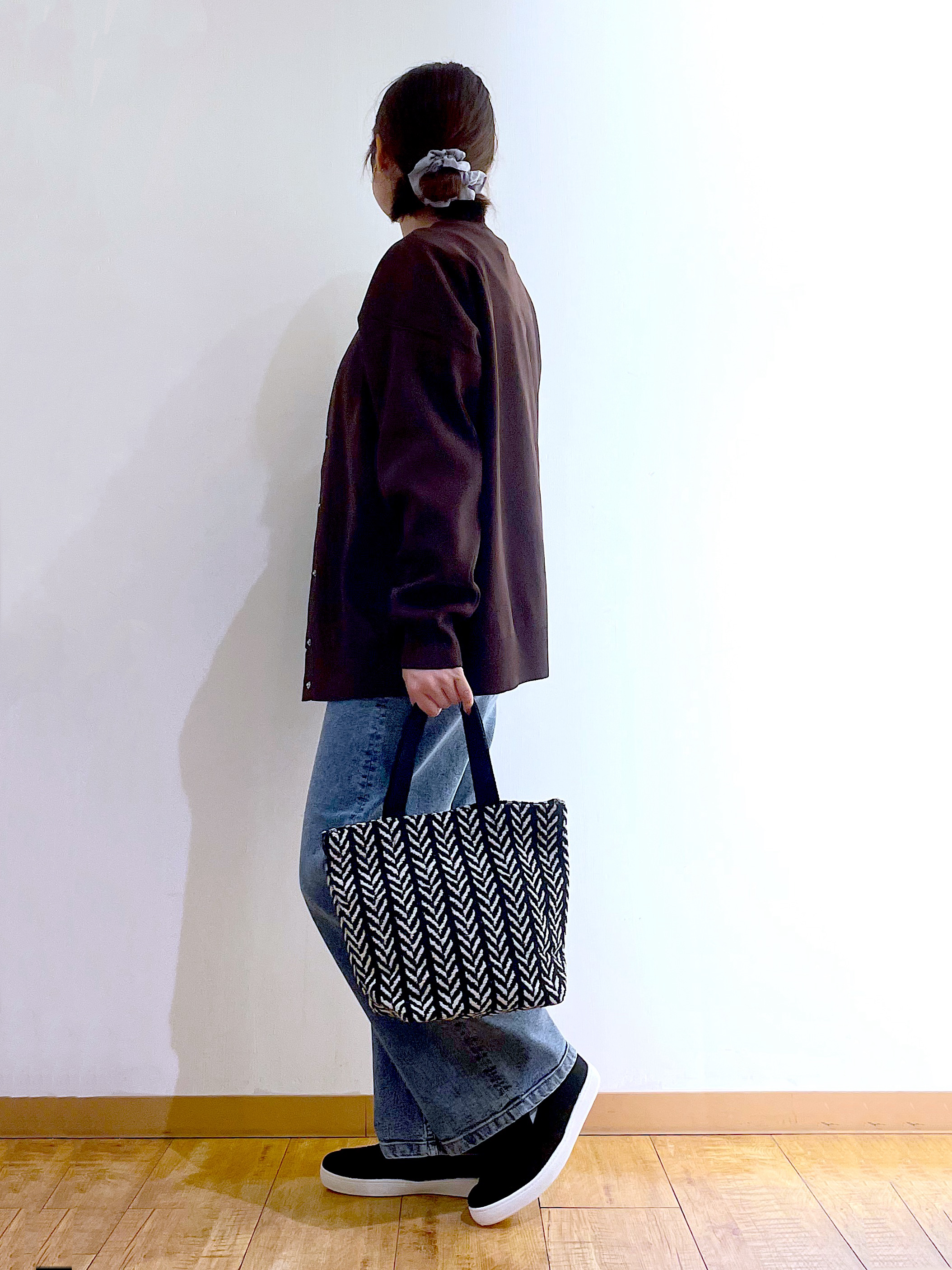 かのさんの「SHOO･LA･RUE｜【セットアップ可/洗濯機可】軽やかに羽織れる スポンディッシュ ニットカーディガン」を使ったコーディネート