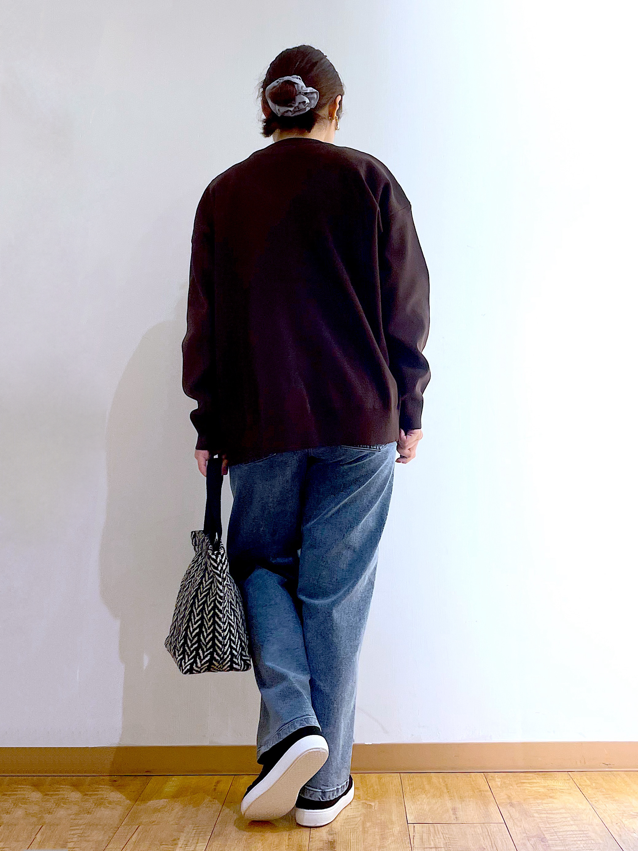 かのさんの「SHOO･LA･RUE｜【セットアップ可/洗濯機可】軽やかに羽織れる スポンディッシュ ニットカーディガン」を使ったコーディネート