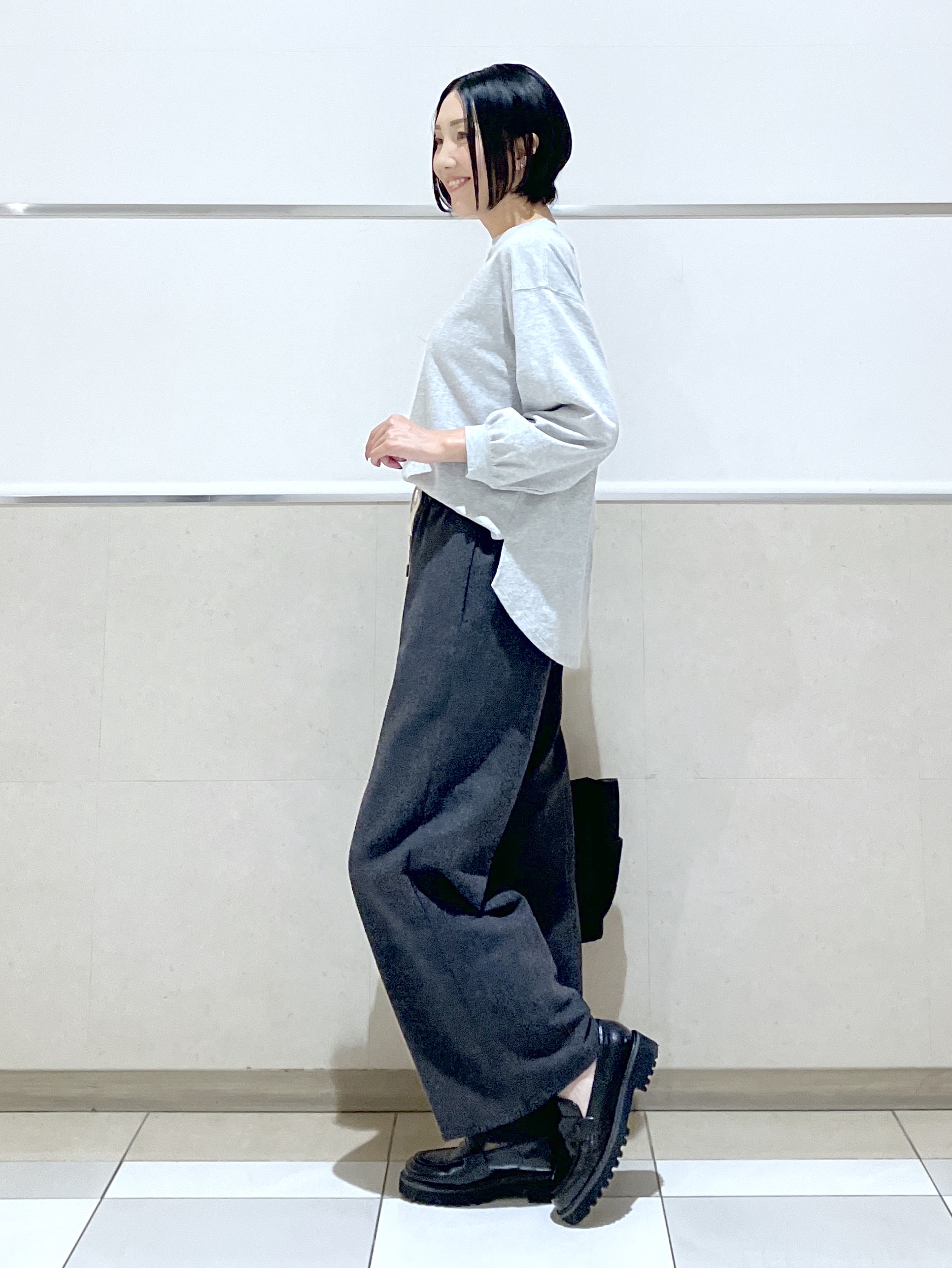 eriko さんの「Dessin｜【洗える/7色展開/XS-L】バックヘンリーミニ裏毛 長袖」を使ったコーディネート