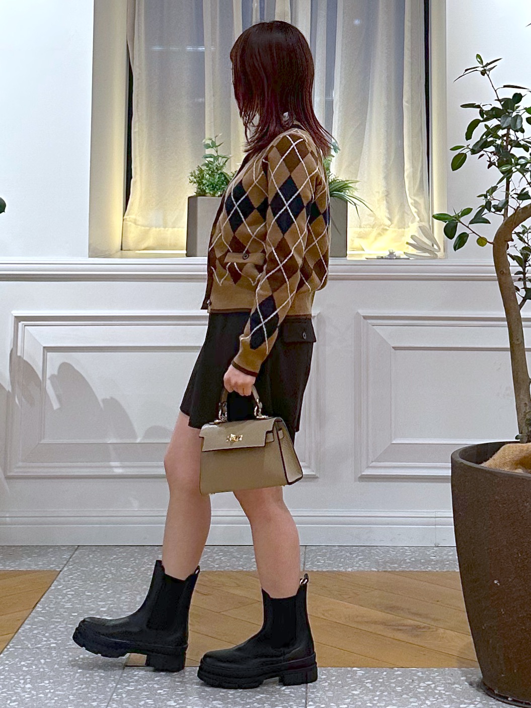 なべこさんの「DRESSTERIOR｜アーガイルジャガードカーディガン」を使ったコーディネート