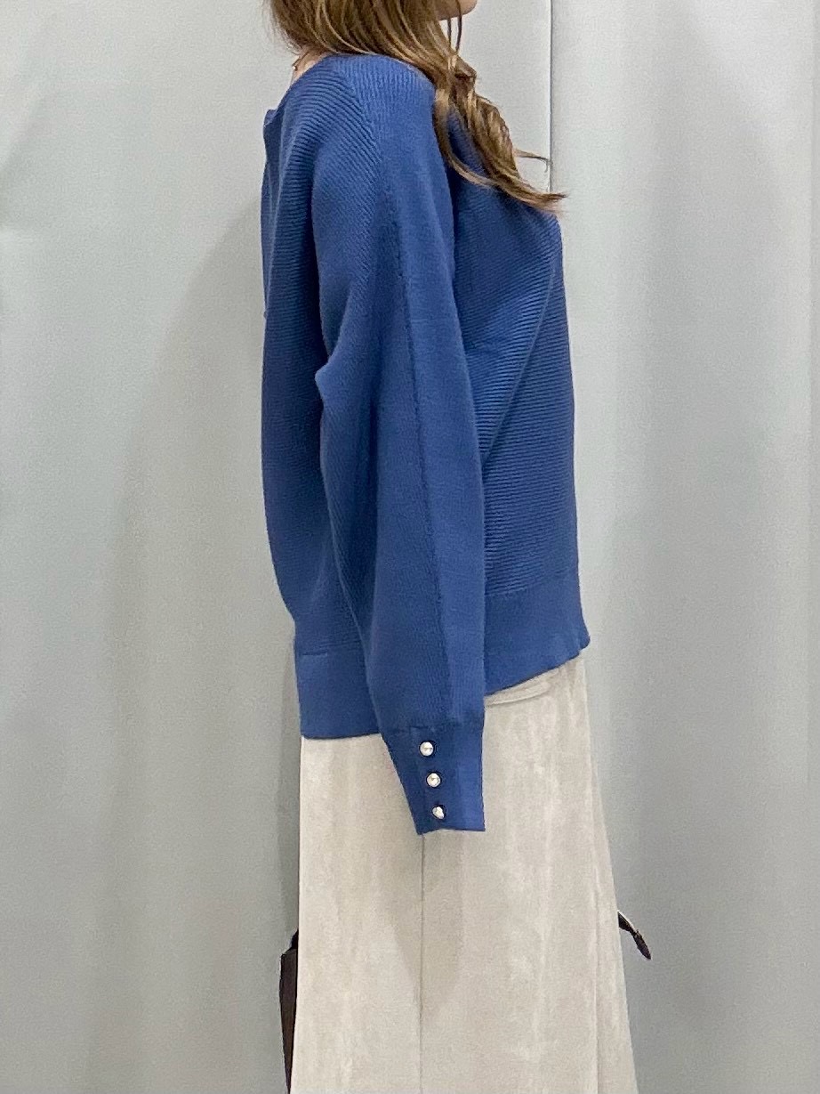 shioさんの「SHOO･LA･RUE｜【洗濯機可/体型カバー】やわらかリブドルマンニット」を使ったコーディネート