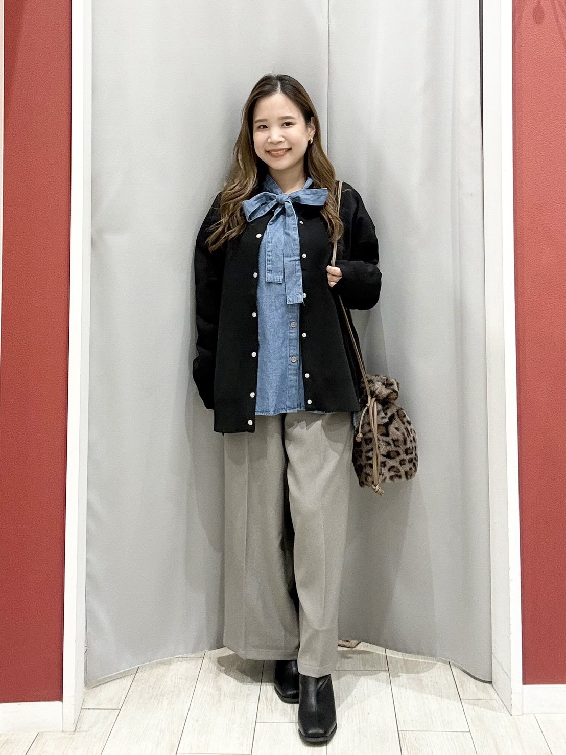 shioさんの「SHOO･LA･RUE｜【セットアップ可/洗濯機可】軽やかに羽織れる スポンディッシュ ニットカーディガン」を使ったコーディネート